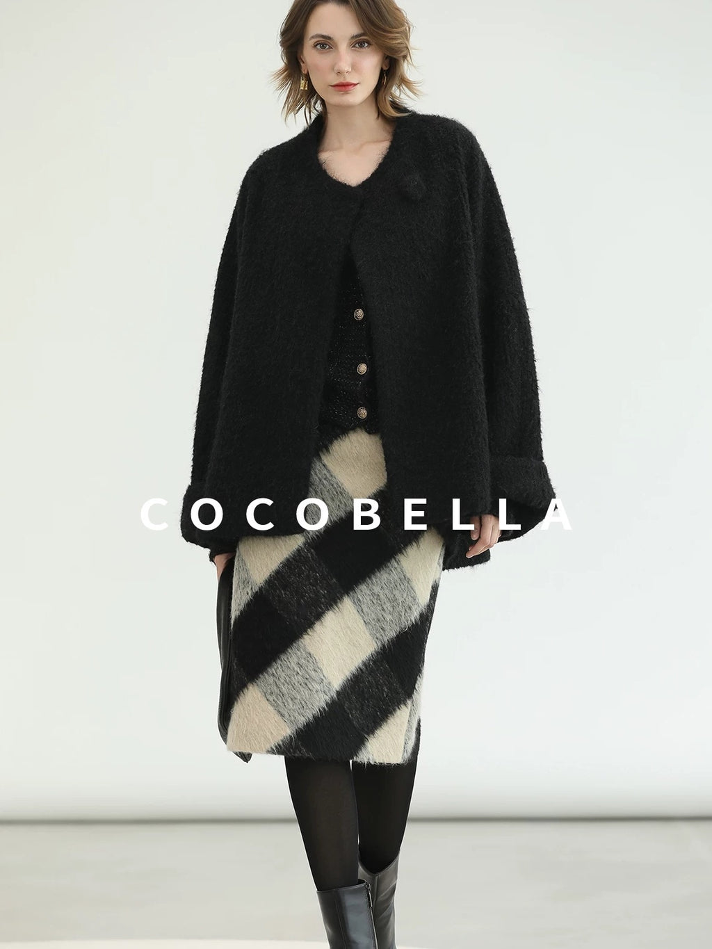 COCOBELLA Thick Polyester Minimalist Loose Fit Round Neck Button Pocket Black Jackets