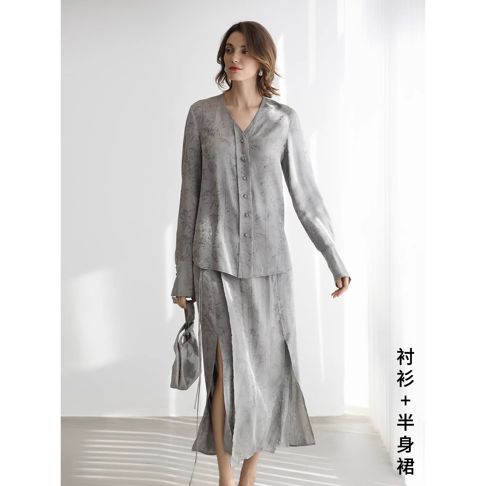 COCOBELLA_Thickened_Embroidered_Short_Stand_Collar_Frog_Button_Office_Padded_Jackets_MISSTT