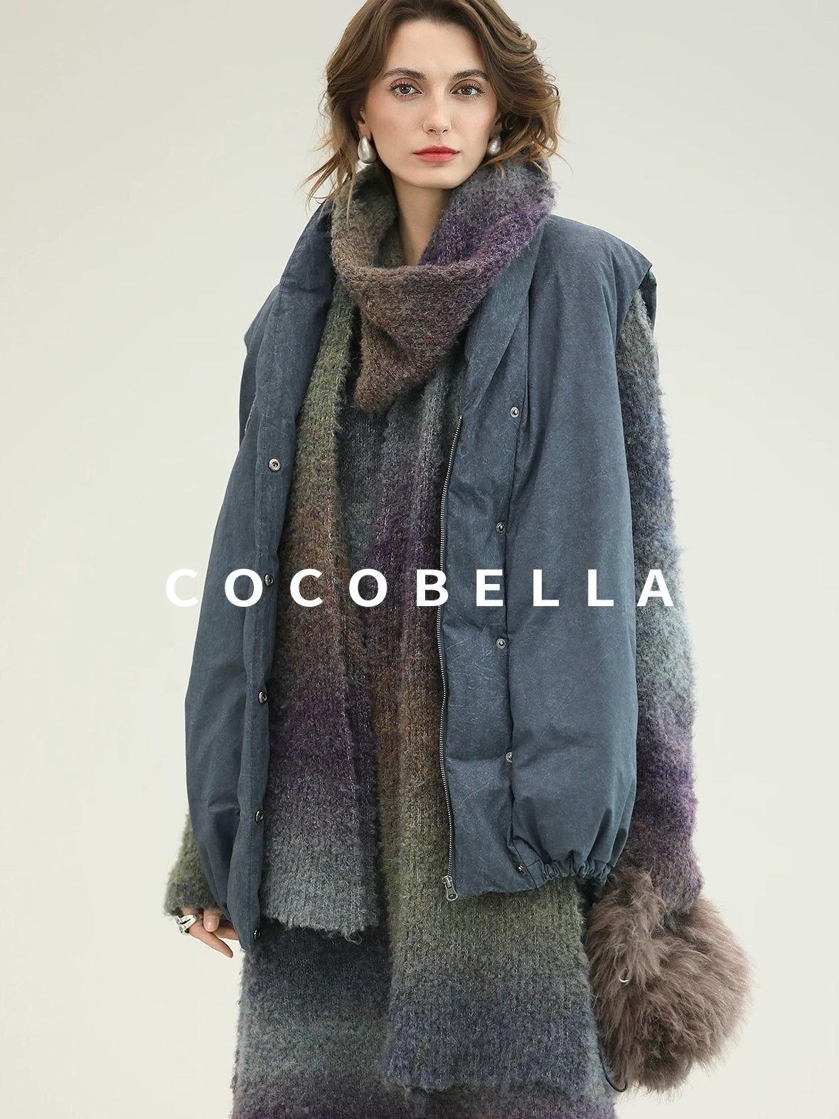 COCOBELLA Warm 90Pc White Duck Down Commuter Straight Embroidered Short Cotton Down Jackets