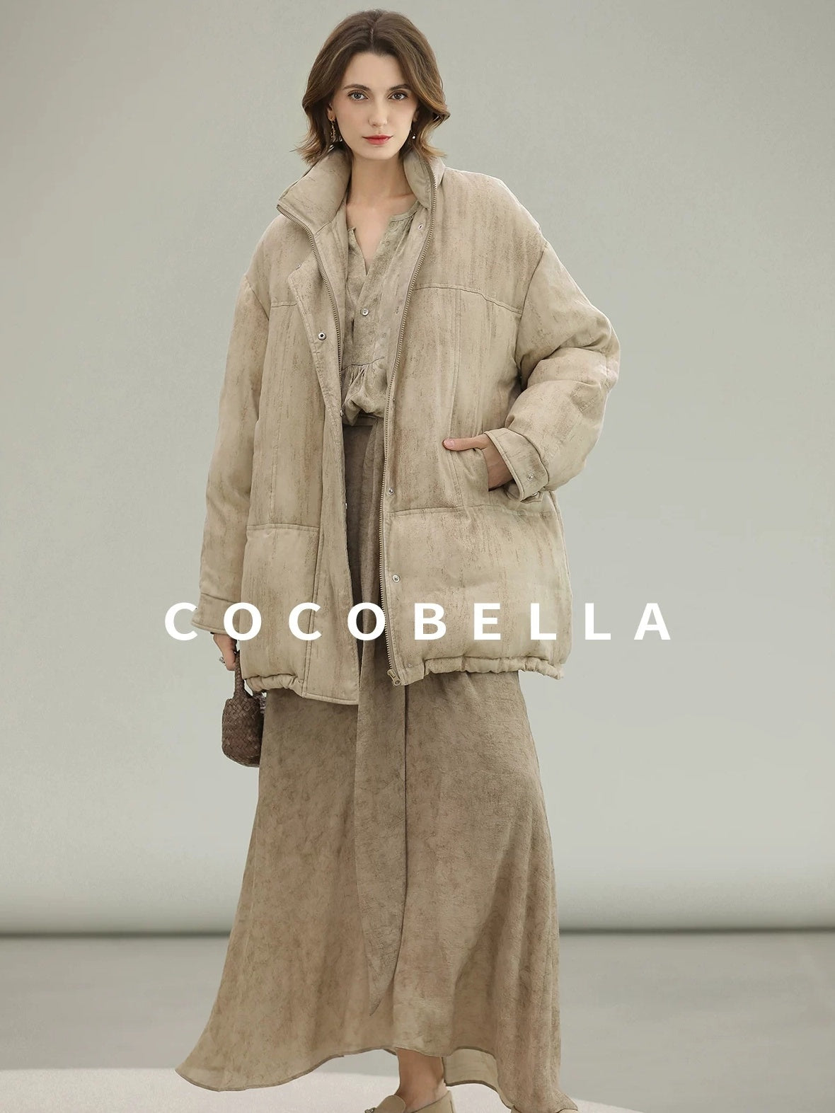 COCOBELLA Warm 90% White Duck Down Straight Midlength City Lyocell Champagne Down Jackets