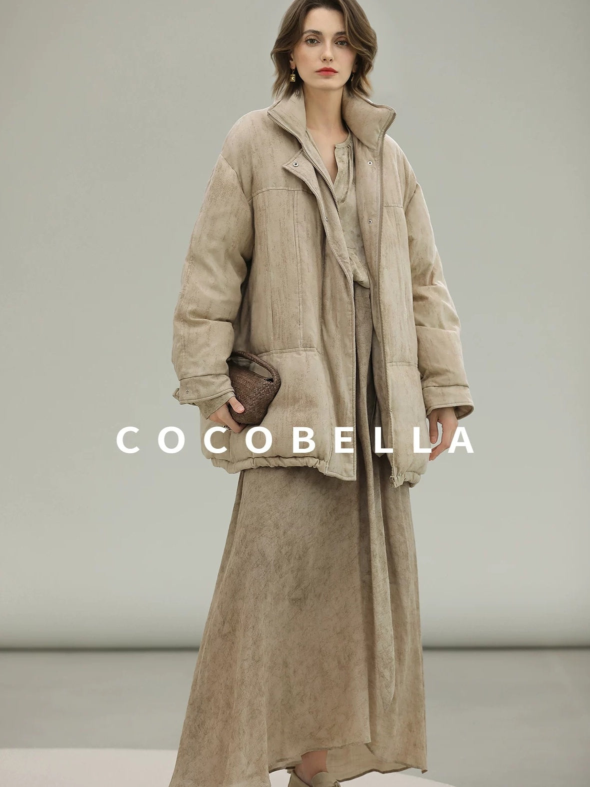 COCOBELLA Warm 90% White Duck Down Straight Midlength City Lyocell Champagne Down Jackets