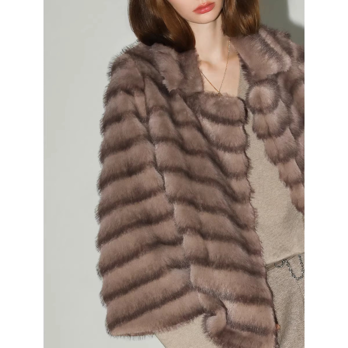 COCOBELLA_Warm_Faux_Fur_Oversized_Lapel_Collar_Commuter_Women_Pastel_Stripe_Jackets_MISSTT