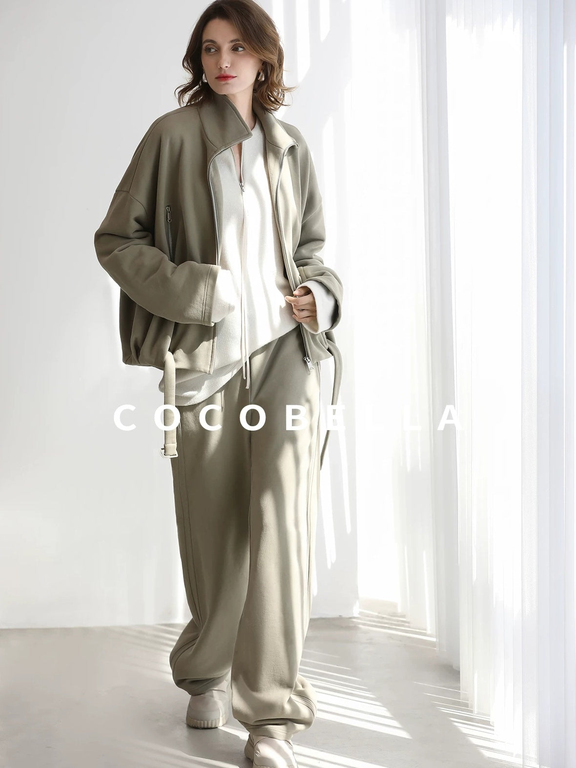COCOBELLA Warm Thick Cotton Blend Relaxed Fit Zip Up Pocket Solid Versatile Hoodies