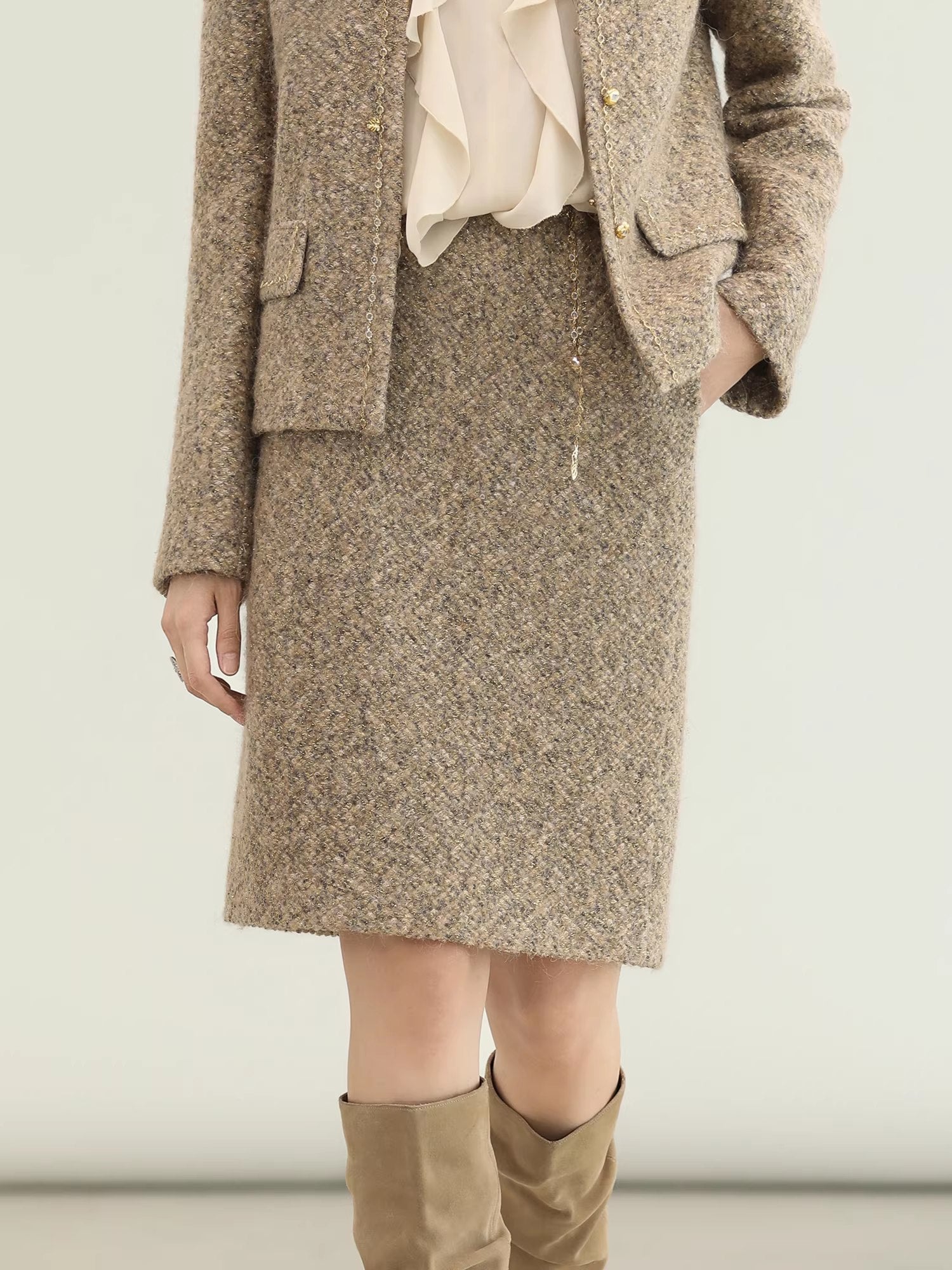 COCOBELLA_Wool_Blend_Lurex_3D_Embellished_Straight_Fit_Ladylike_Office_Blazers_MISSTT