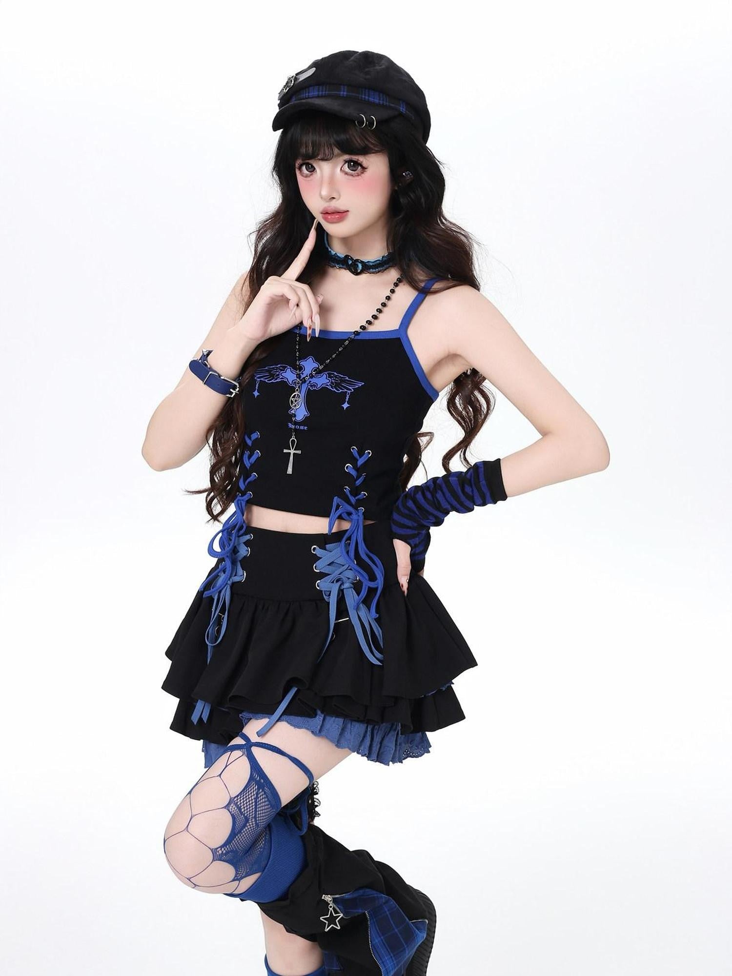 CRAZYGIRL Alt Gothic Crisscross Lace Up U Neck Fitted Women's Camisoles