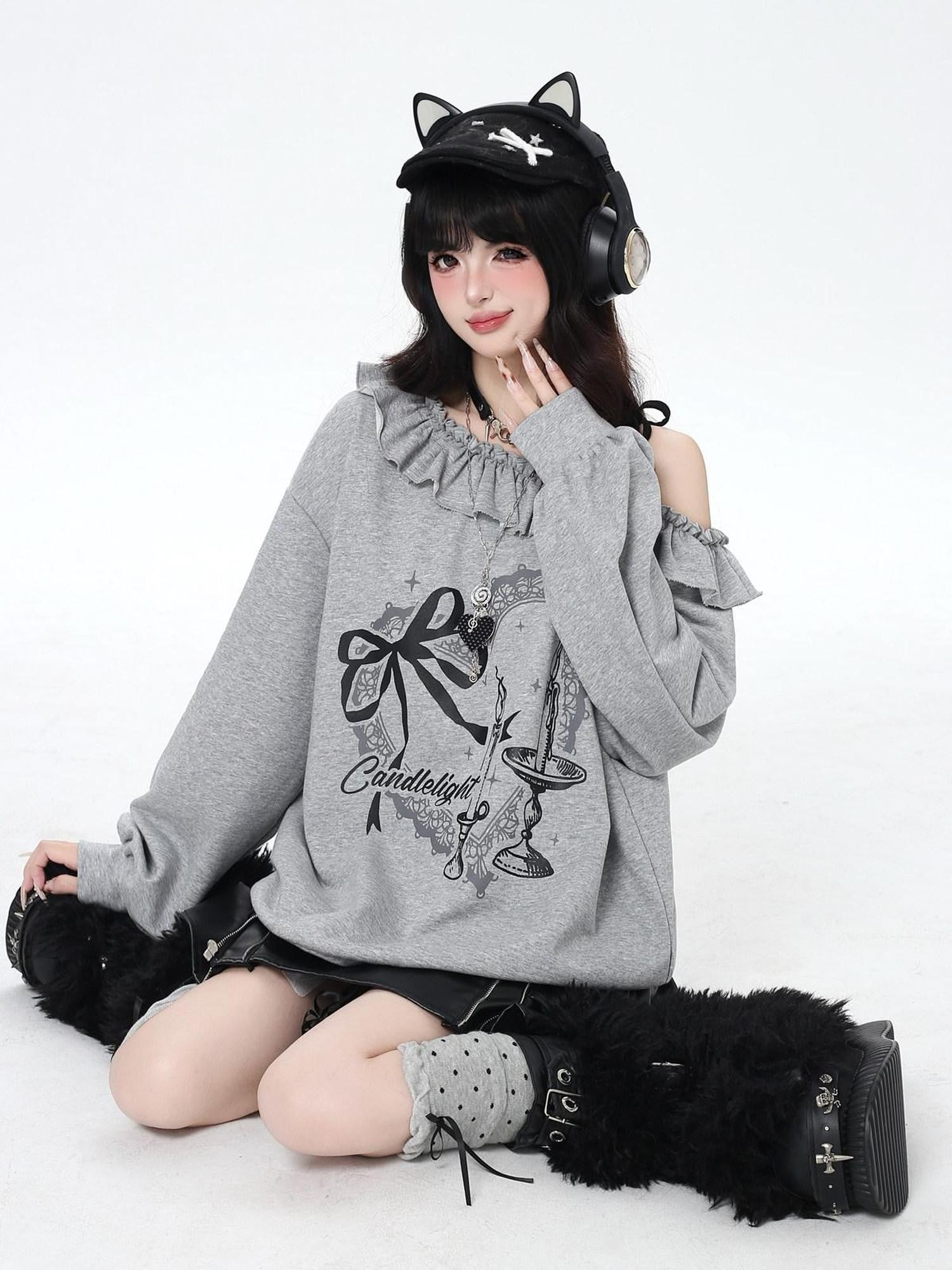 CRAZYGIRL Asymmetric Bow Tie One Shoulder Printed Loose Women's Other Material Sweatshirts