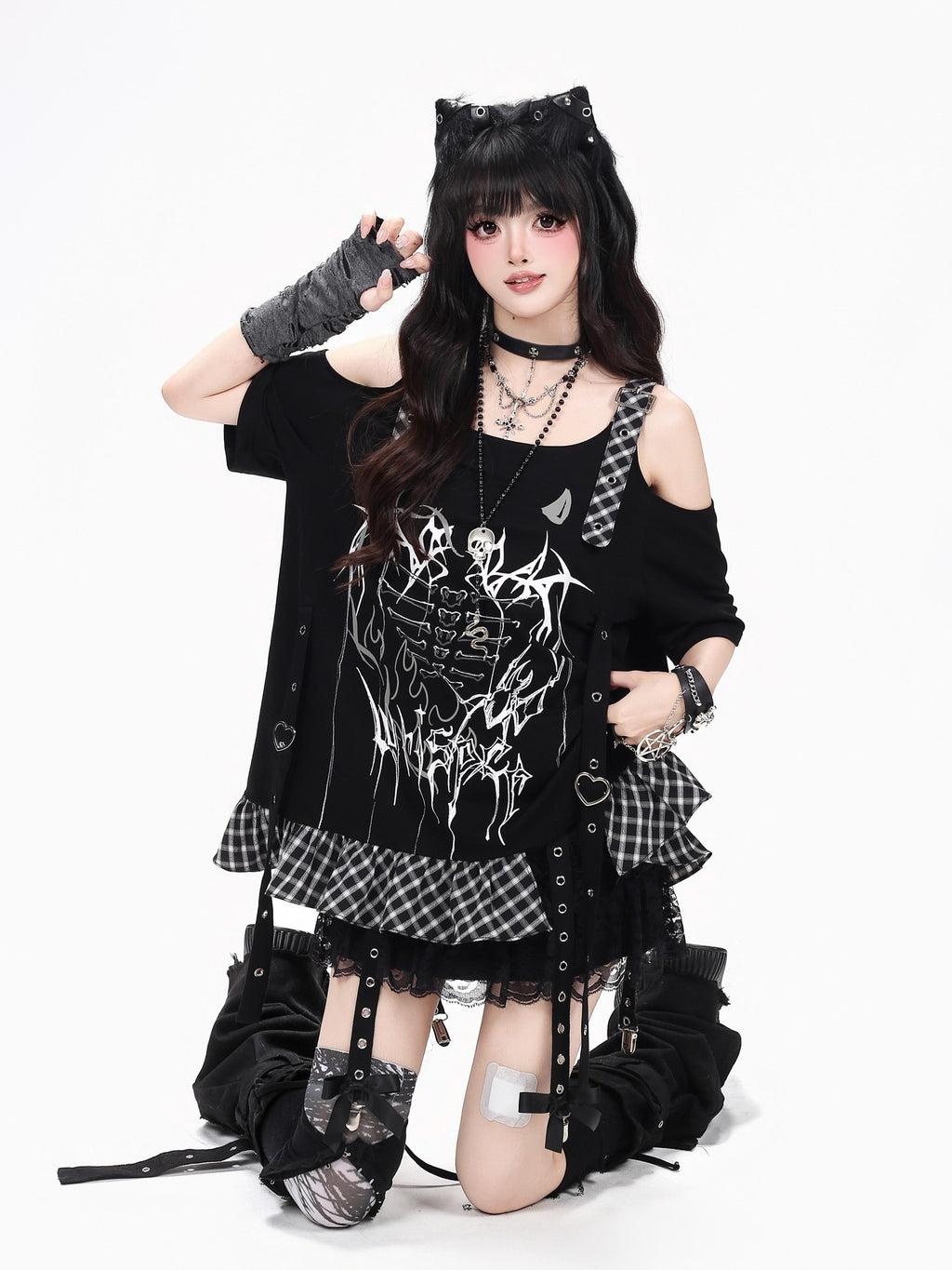 CRAZYGIRL Black Red Plaid Print Patchwork Off Shoulder Loose Women's Short Sleeve T-shirts