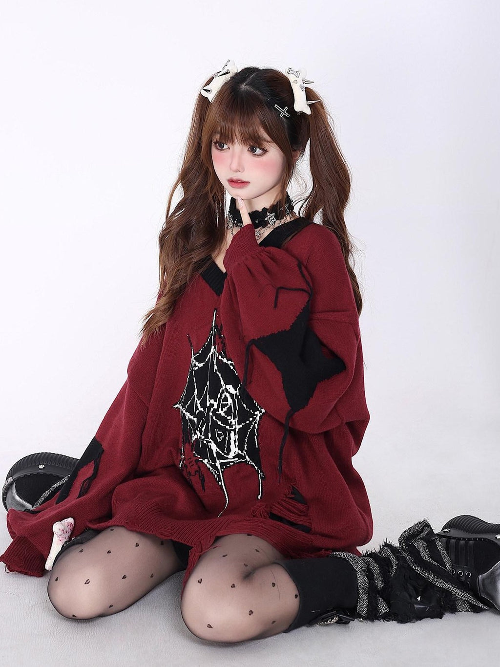 CRAZYGIRL Black Red Trim V-neck Loose Street Style Women's Knitted Sweaters