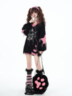 CRAZYGIRL Black Red Trim V-neck Loose Street Style Women's Knitted Sweaters