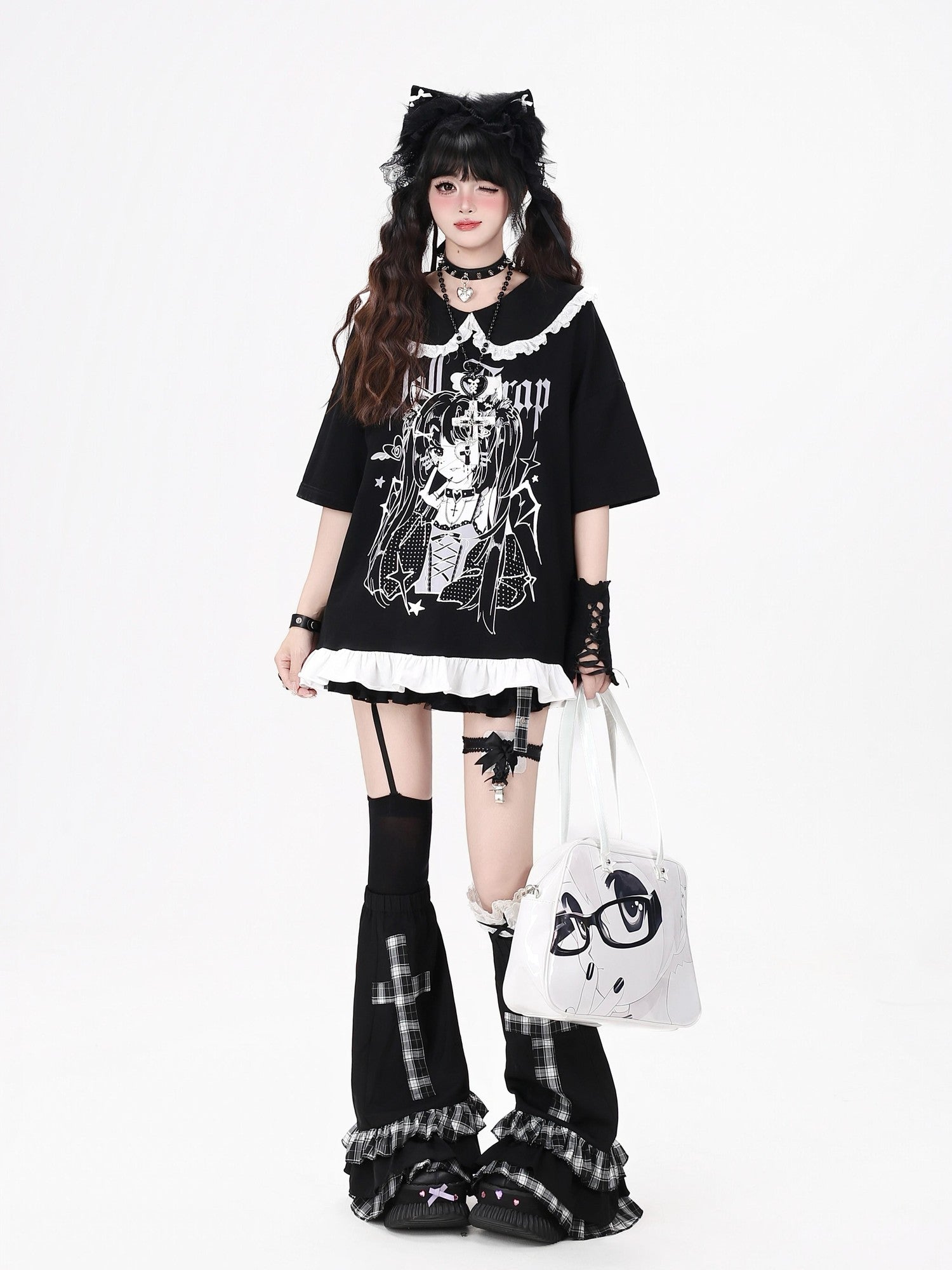 CRAZYGIRL Black White Checkered Patchwork Cross Slouchy Women's Other Material Leg Warmers
