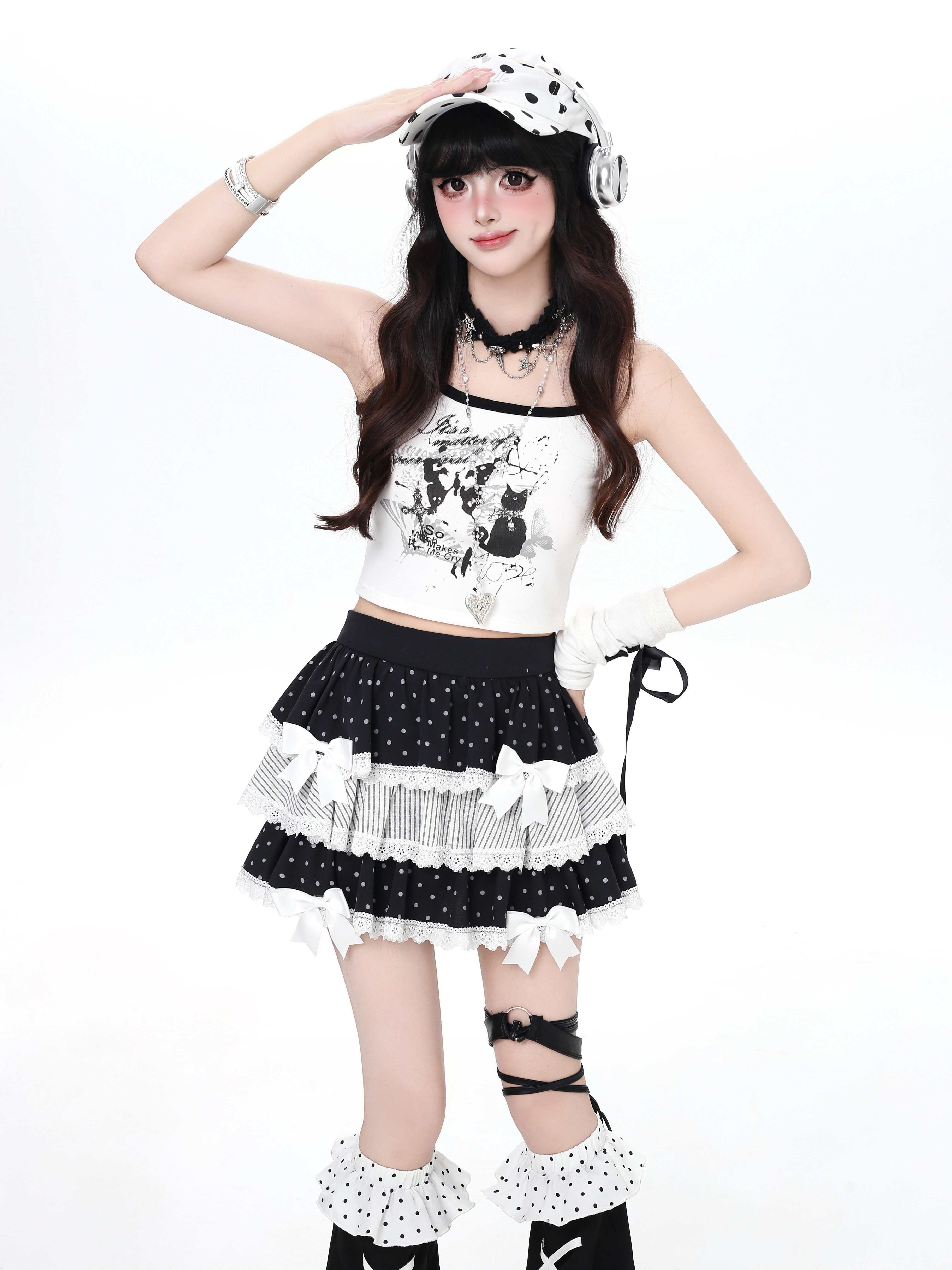 CRAZYGIRL_Black_White_Cropped_Lightweight_Kitten_Graffiti_Print_Women's_Camisoles_1041178293935_MISSTT
