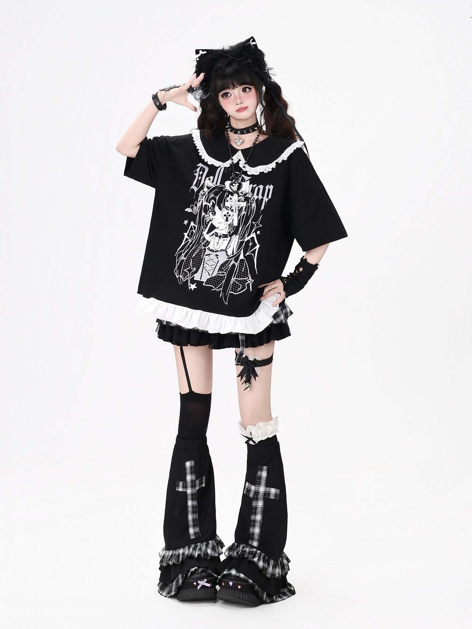 CRAZYGIRL Black White Patchwork Character Print Women's Short Sleeve T-shirts