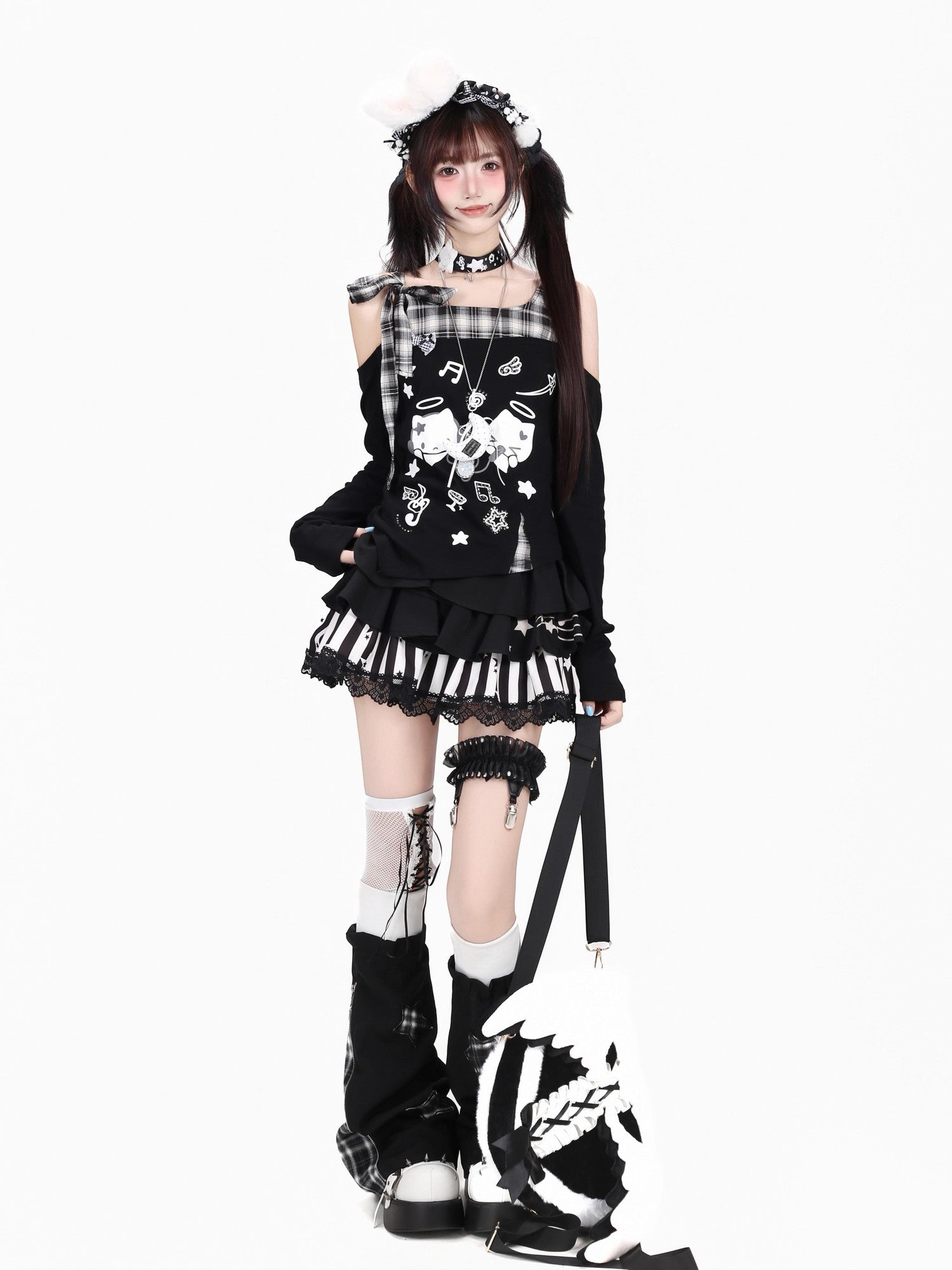 CRAZYGIRL Black White Plaid Bow Off Shoulder Patchwork Women's Long Sleeve T-shirts