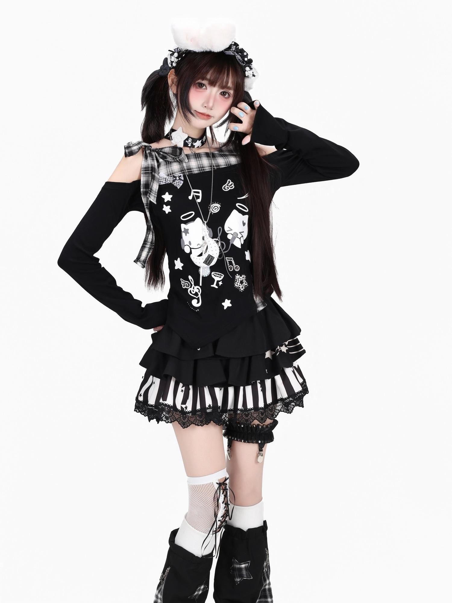 CRAZYGIRL Black White Plaid Bow Off Shoulder Patchwork Women's Long Sleeve T-shirts