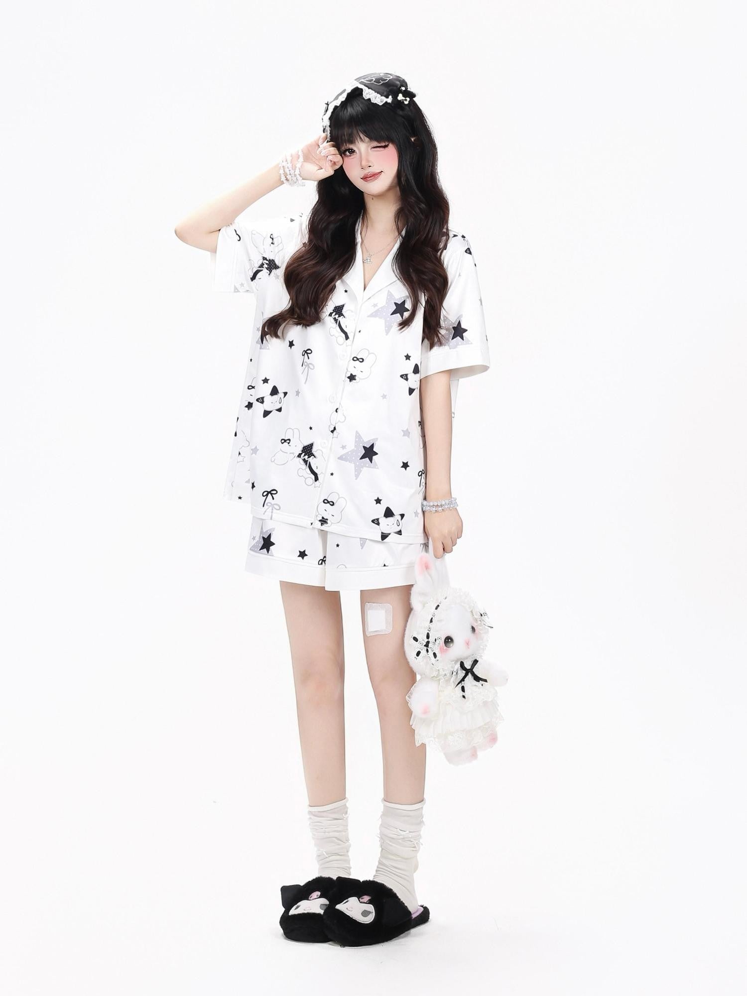 CRAZYGIRL Black White Rabbit Print Turn Down Collar Loose Women's Soft Top & Shorts Sets