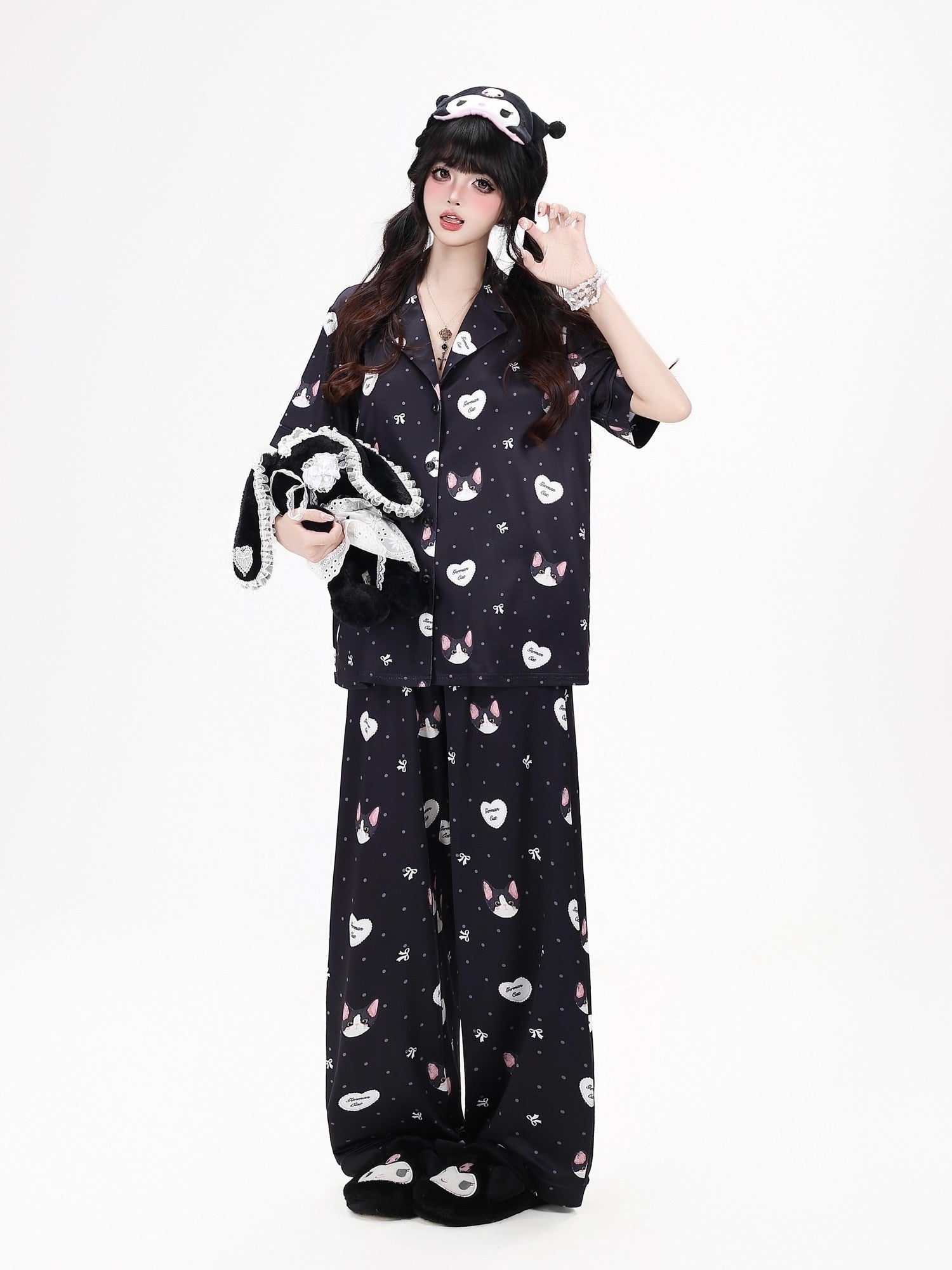 CRAZYGIRL Cat Print Lapel Short Sleeve Women's Skin Friendly Fabric Top & Shorts Sets
