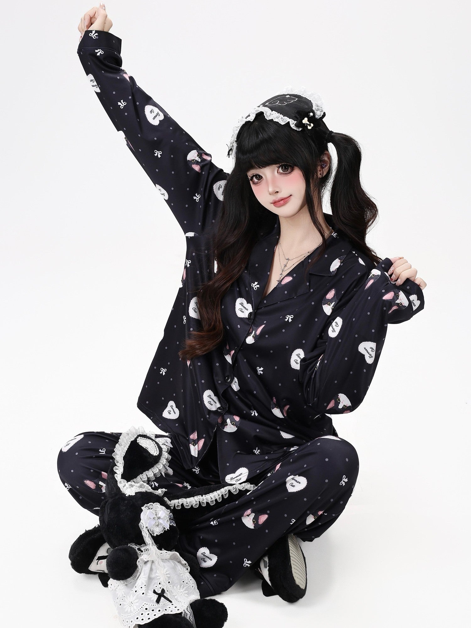 CRAZYGIRL Cat Print Lapel Short Sleeve Women's Skin Friendly Fabric Top & Shorts Sets