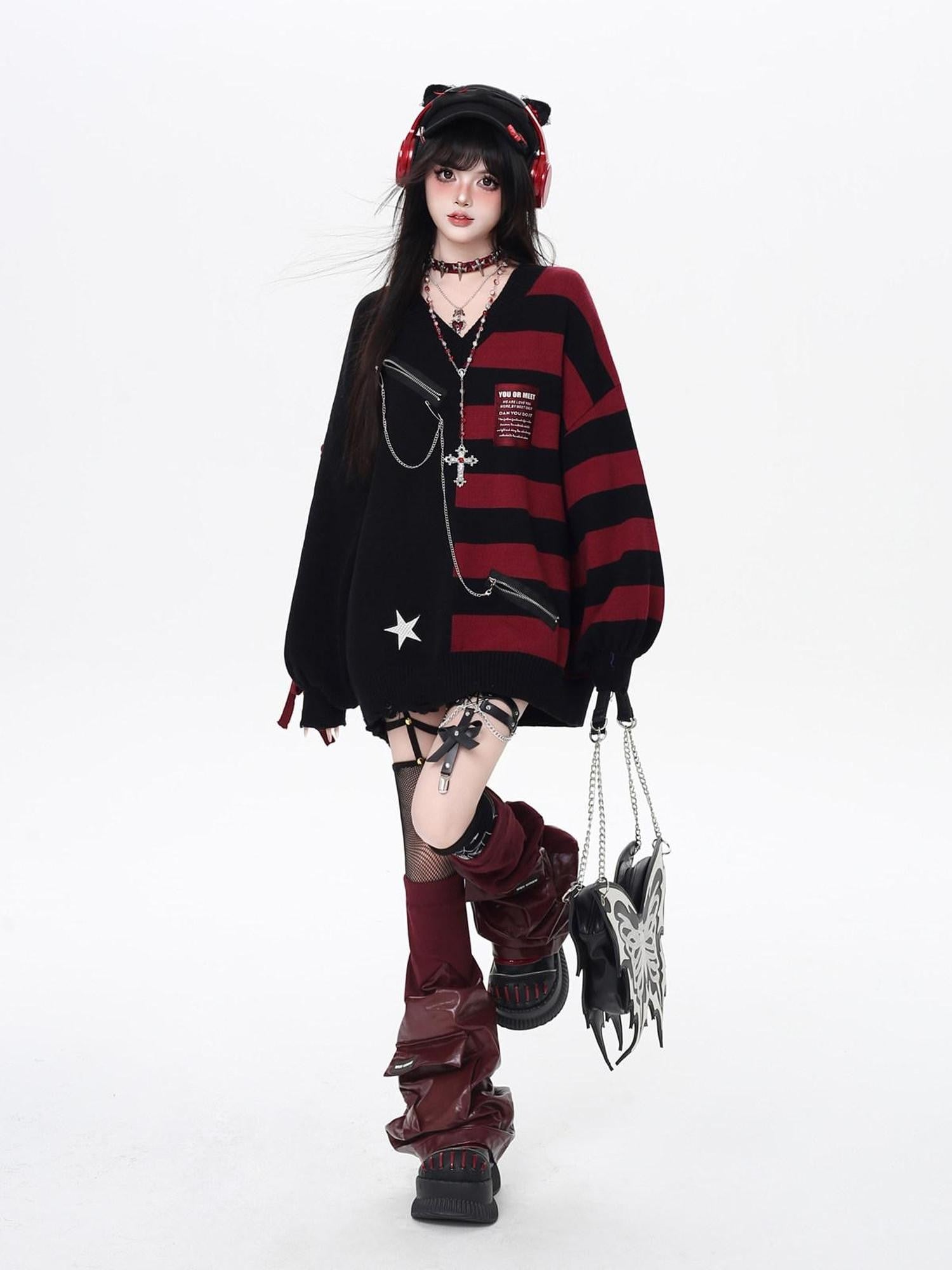 CRAZYGIRL Colorblock Striped V-neck Lantern Sleeve Pullover Regular Fit Women's Sweaters