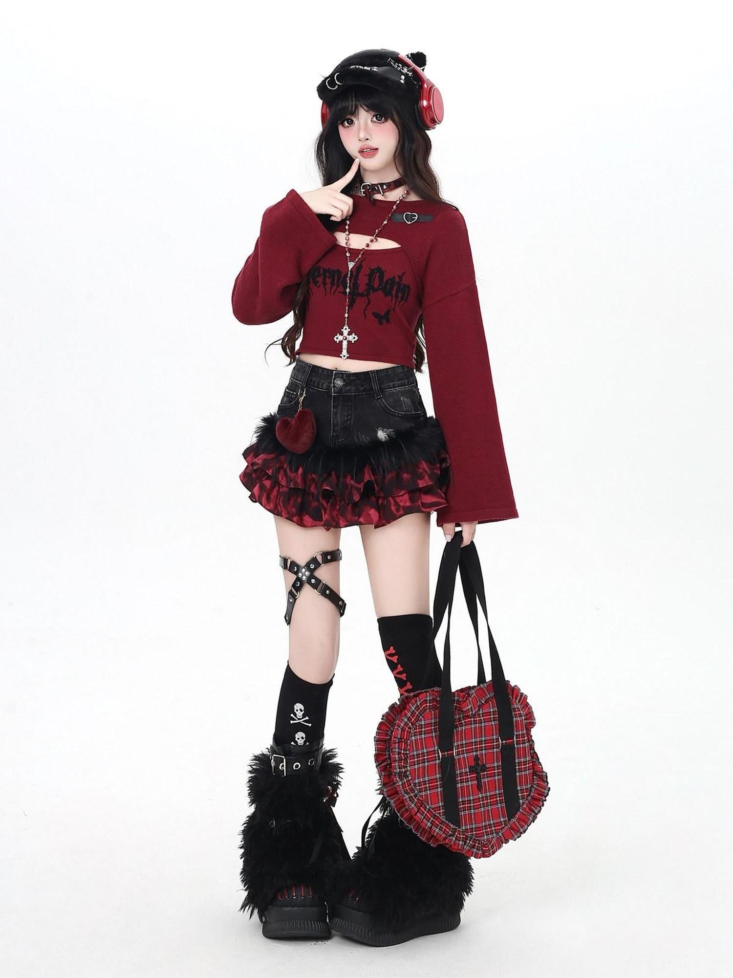CRAZYGIRL Cropped Lettered Buttoned Two Piece Women's Knitted Sweaters
