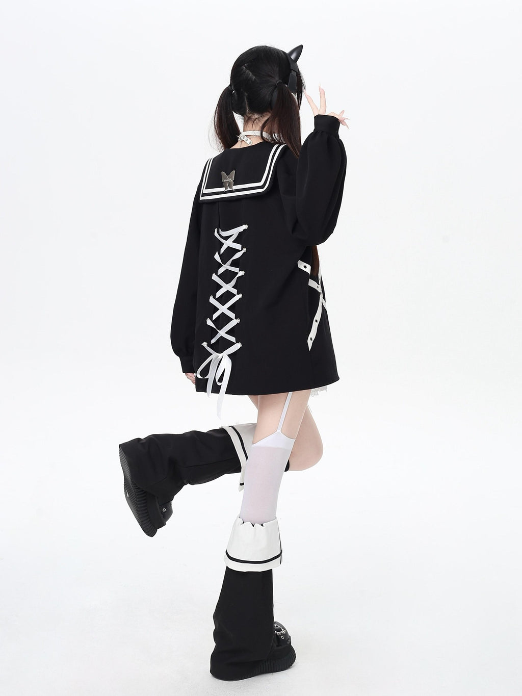 CRAZYGIRL Dark Butterfly Embroidery Sailor Collar Hooded Lantern Sleeve Women's Overshirts