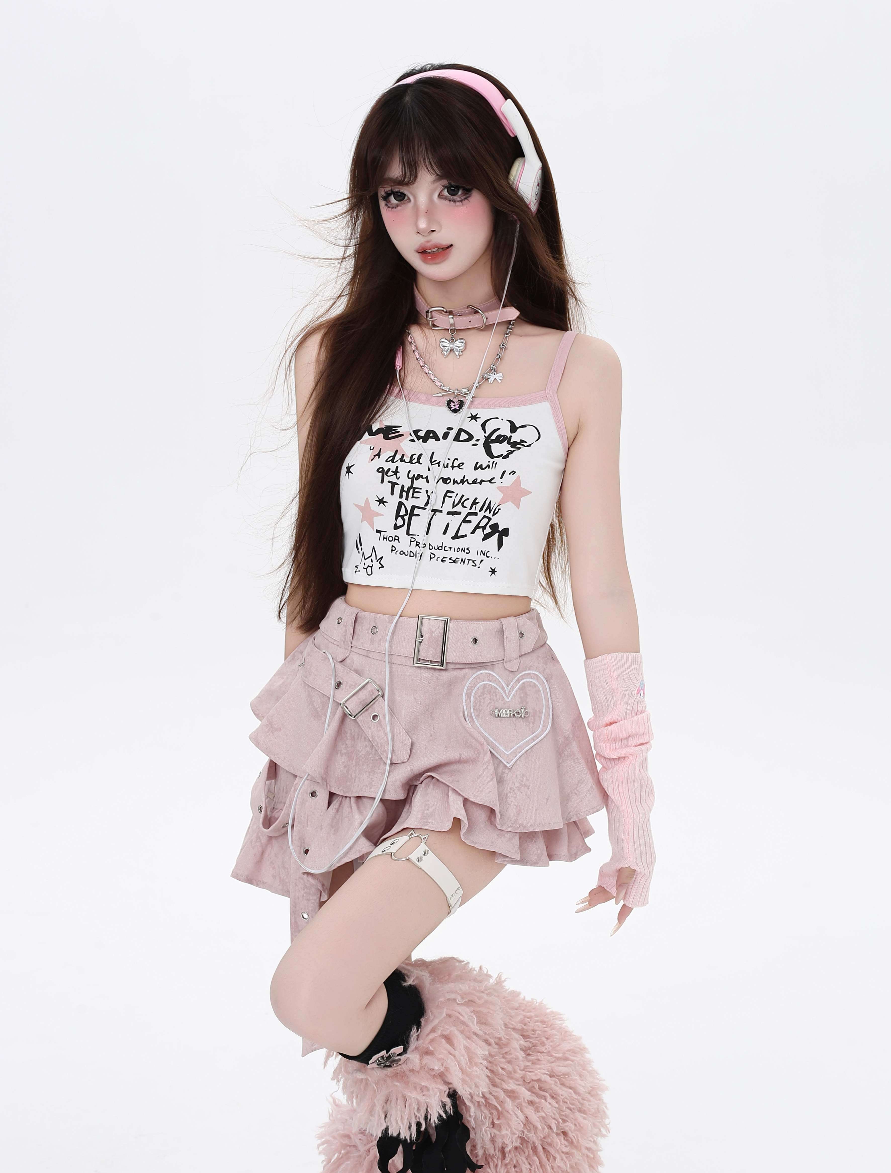 CRAZYGIRL_Graffiti_Print_Spaghetti_Strap_Cropped_Sweet_Women's_Tank_Tops_907533129694_MISSTT