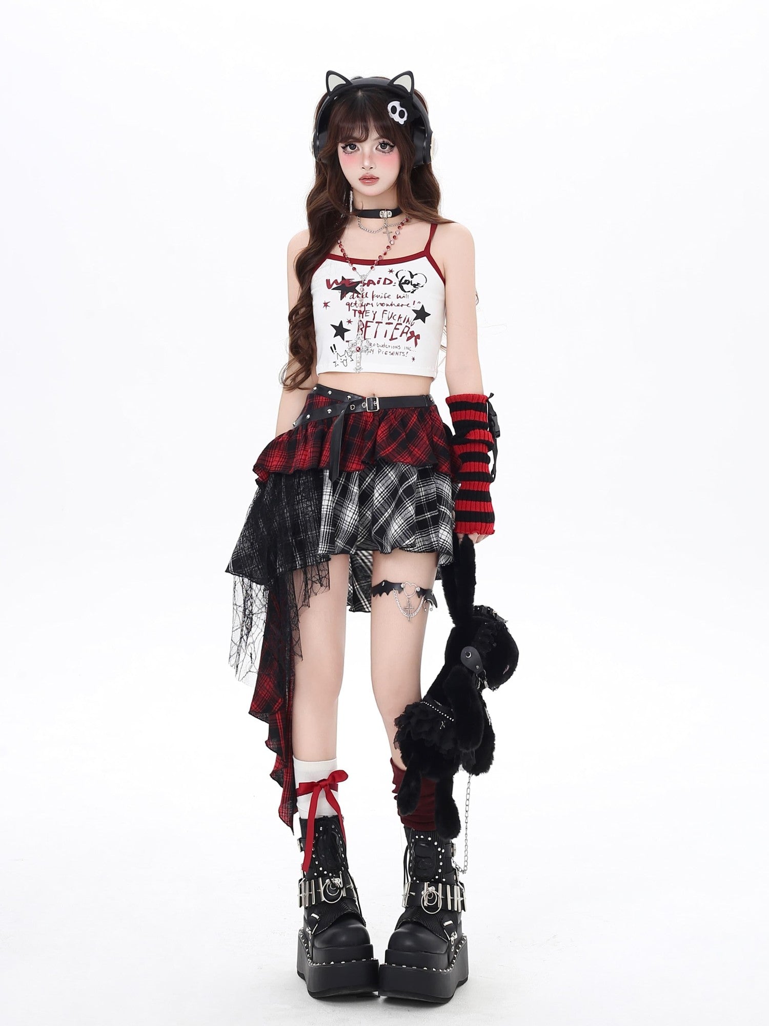 CRAZYGIRL Graffiti Print Spaghetti Strap Cropped Sweet Women's Tank Tops