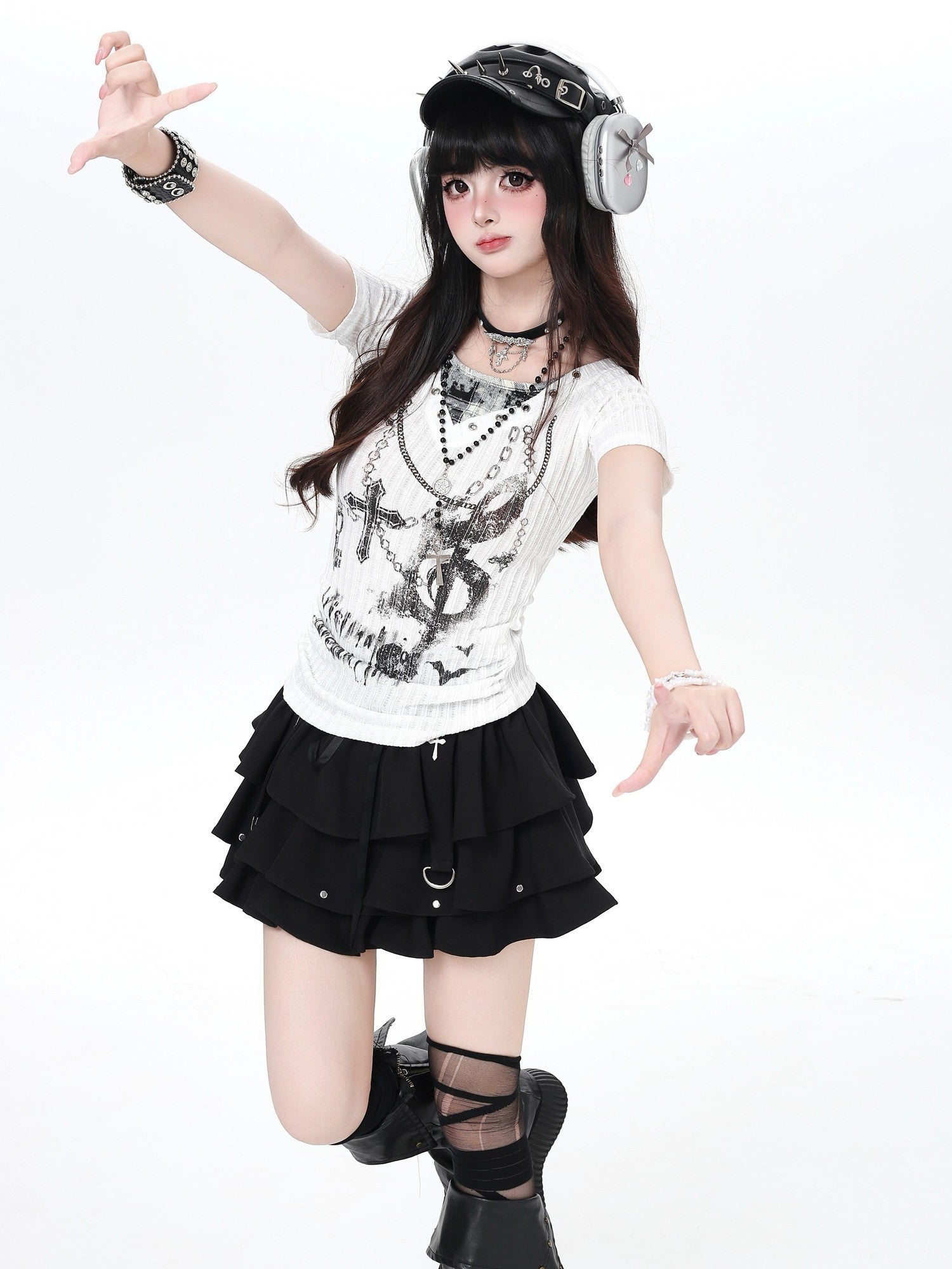 CRAZYGIRL Halter Chain Print Faux Two Piece Slim Women's Knit Long Sleeve T-shirts