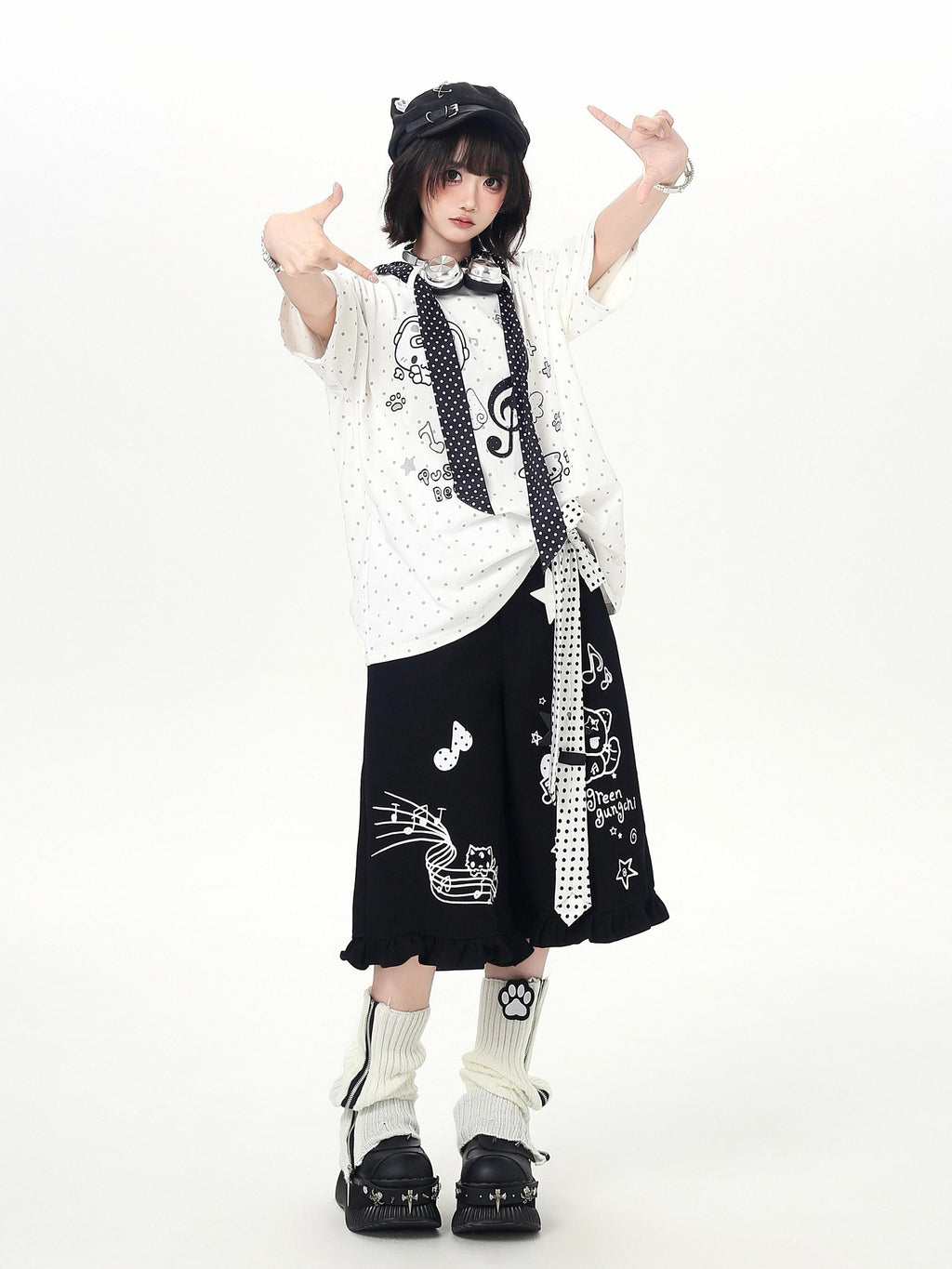 CRAZYGIRL Kitten Polka Dot Tie Oversized Crew Neck Women's Short Sleeve T-shirts