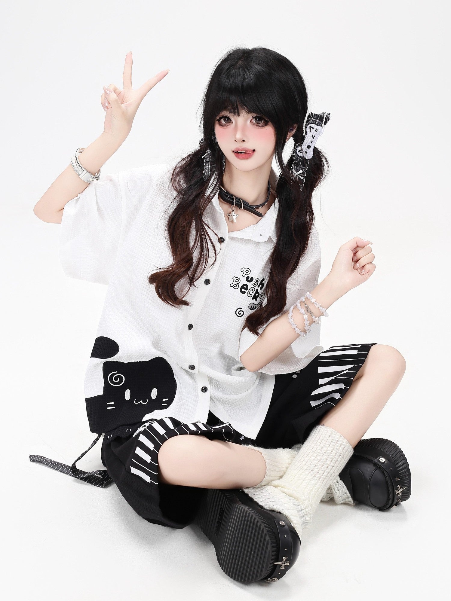 CRAZYGIRL Kitten Print Turn Down Collar Casual Loose Short Sleeve Women's Blouses