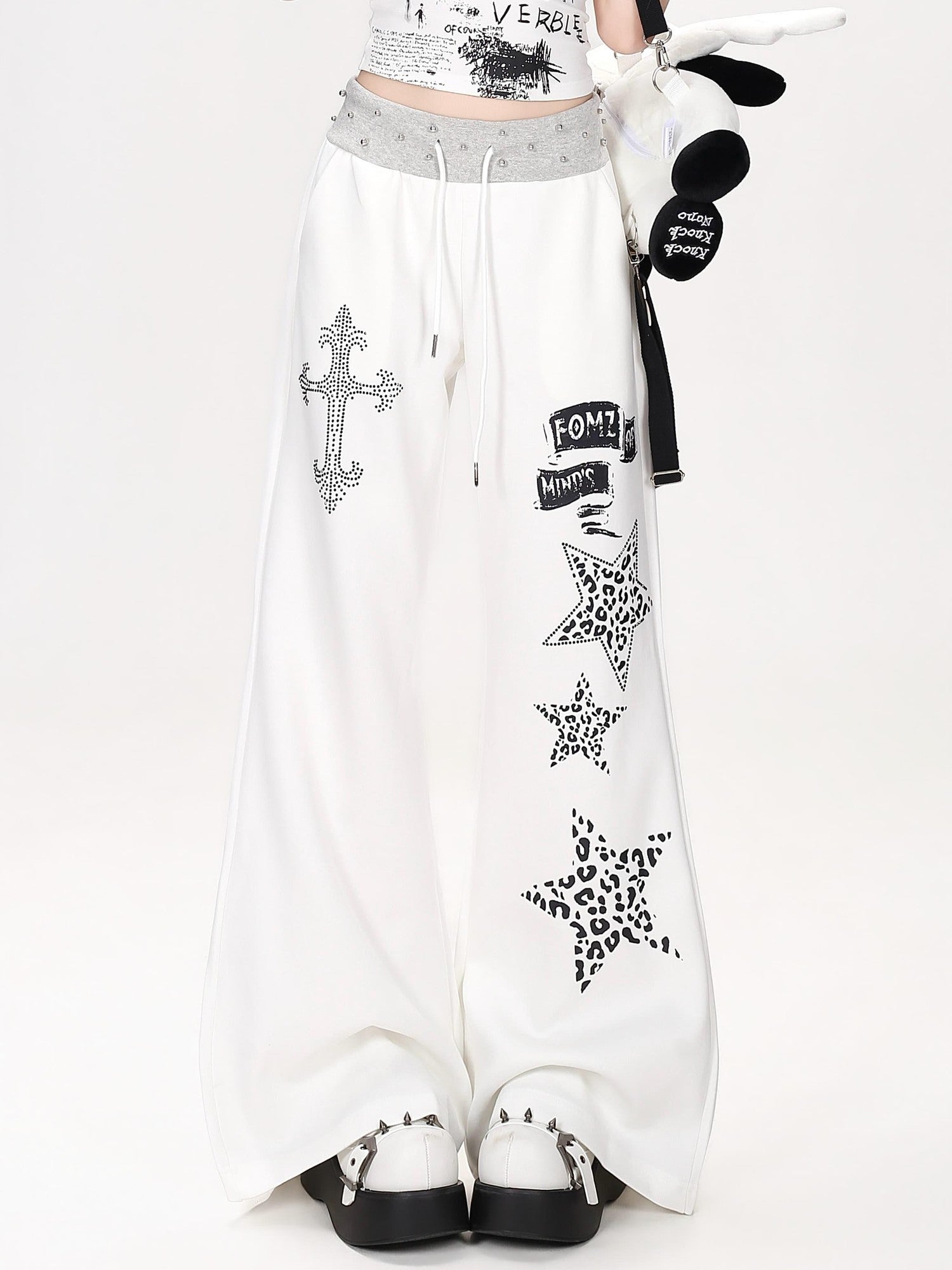 CRAZYGIRL Leopard Star Print Studded High Waist Women's Other Fabric Flare Pants