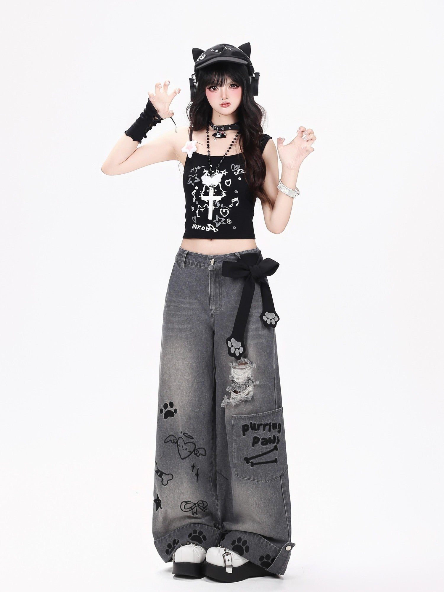 CRAZYGIRL Machine Embroidered Plaid Distressed Loose Fit Women's Denim Straight Jeans