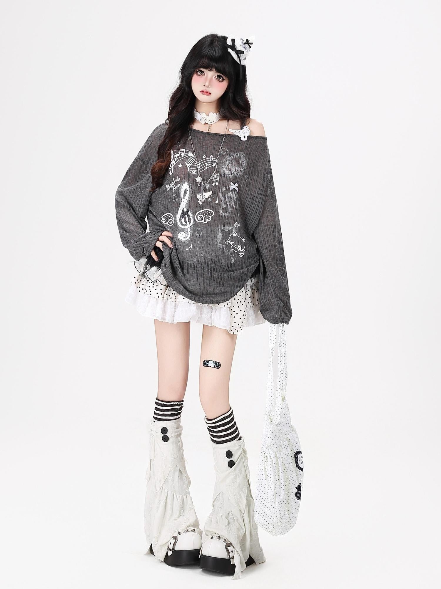 CRAZYGIRL Music Note Star Print Cutout Strap Pleated Women's Long Sleeve T-shirts