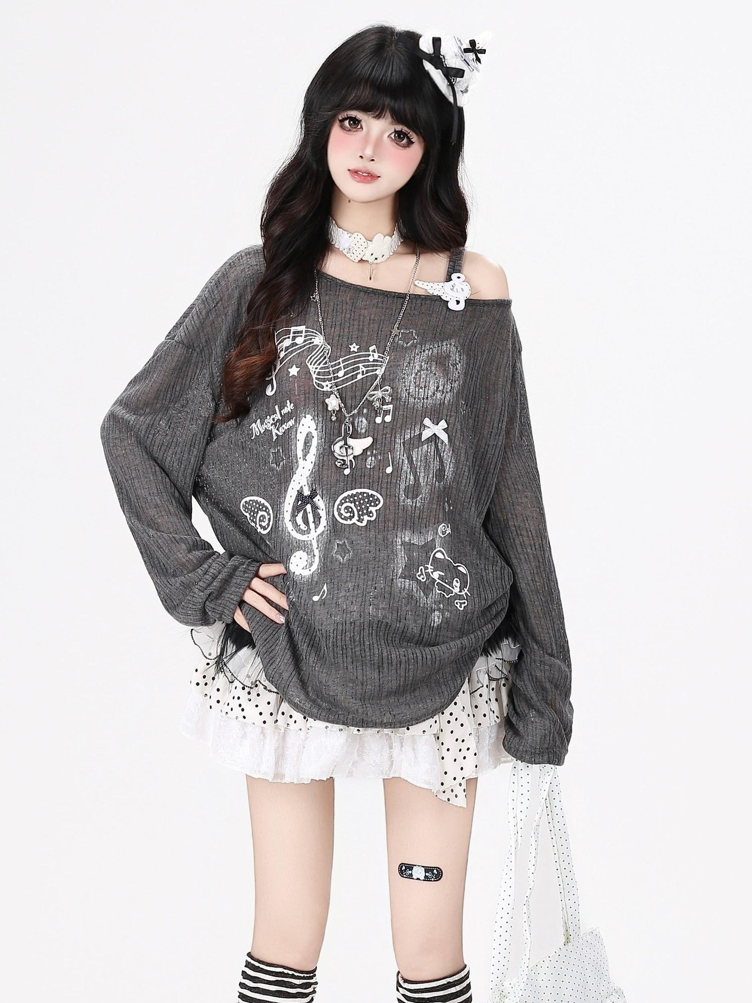 CRAZYGIRL Music Note Star Print Cutout Strap Pleated Women's Long Sleeve T-shirts