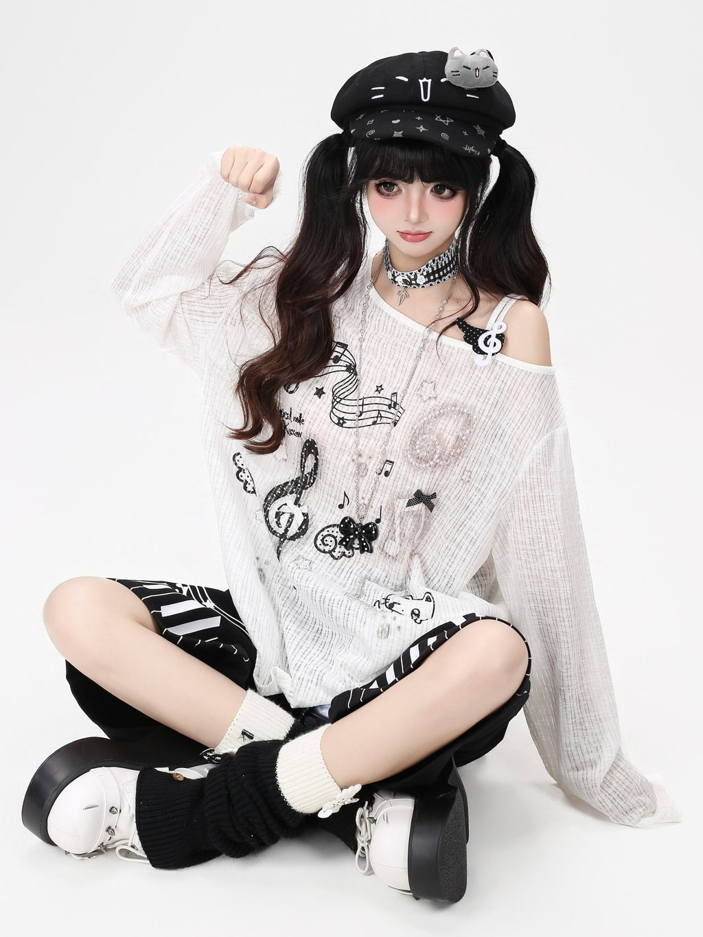 CRAZYGIRL Music Note Star Print Cutout Strap Pleated Women's Long Sleeve T-shirts