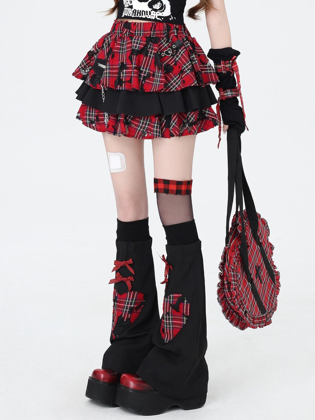 CRAZYGIRL Plaid Punk Ripped Pleated Chain Women's Polyester Cotton Mini Skirts