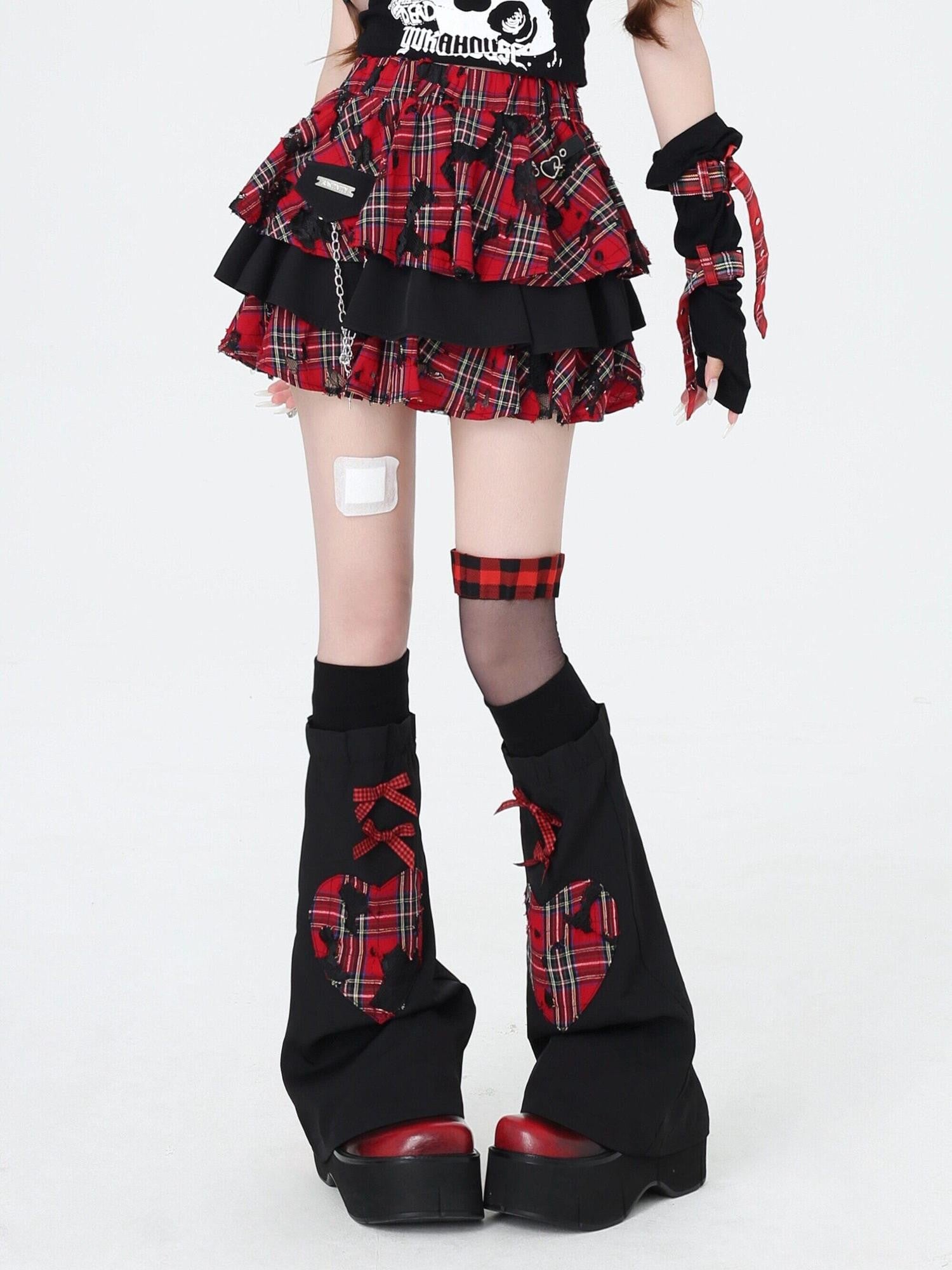 CRAZYGIRL Plaid Punk Ripped Pleated Chain Women's Polyester Cotton Mini Skirts