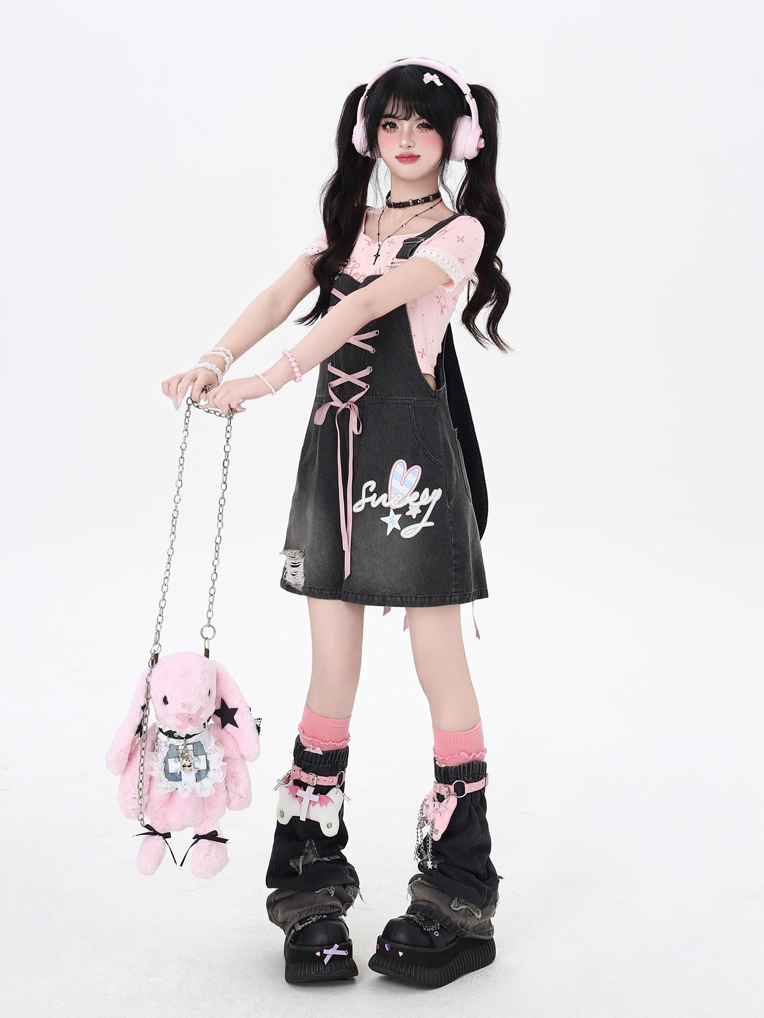 CRAZYGIRL Rabbit Ear Embroidered Tie Suspender High Waist Women's Denim Short Trousers