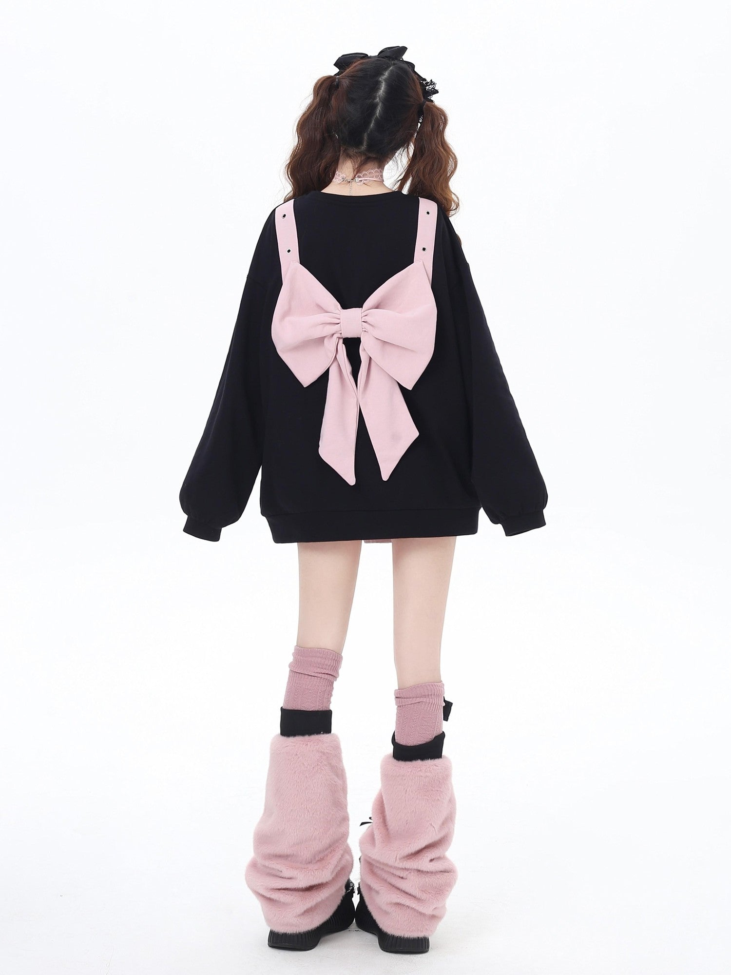 CRAZYGIRL Sakura Bow Crewneck Loose Mid Length Women's Other Material Sweatshirts