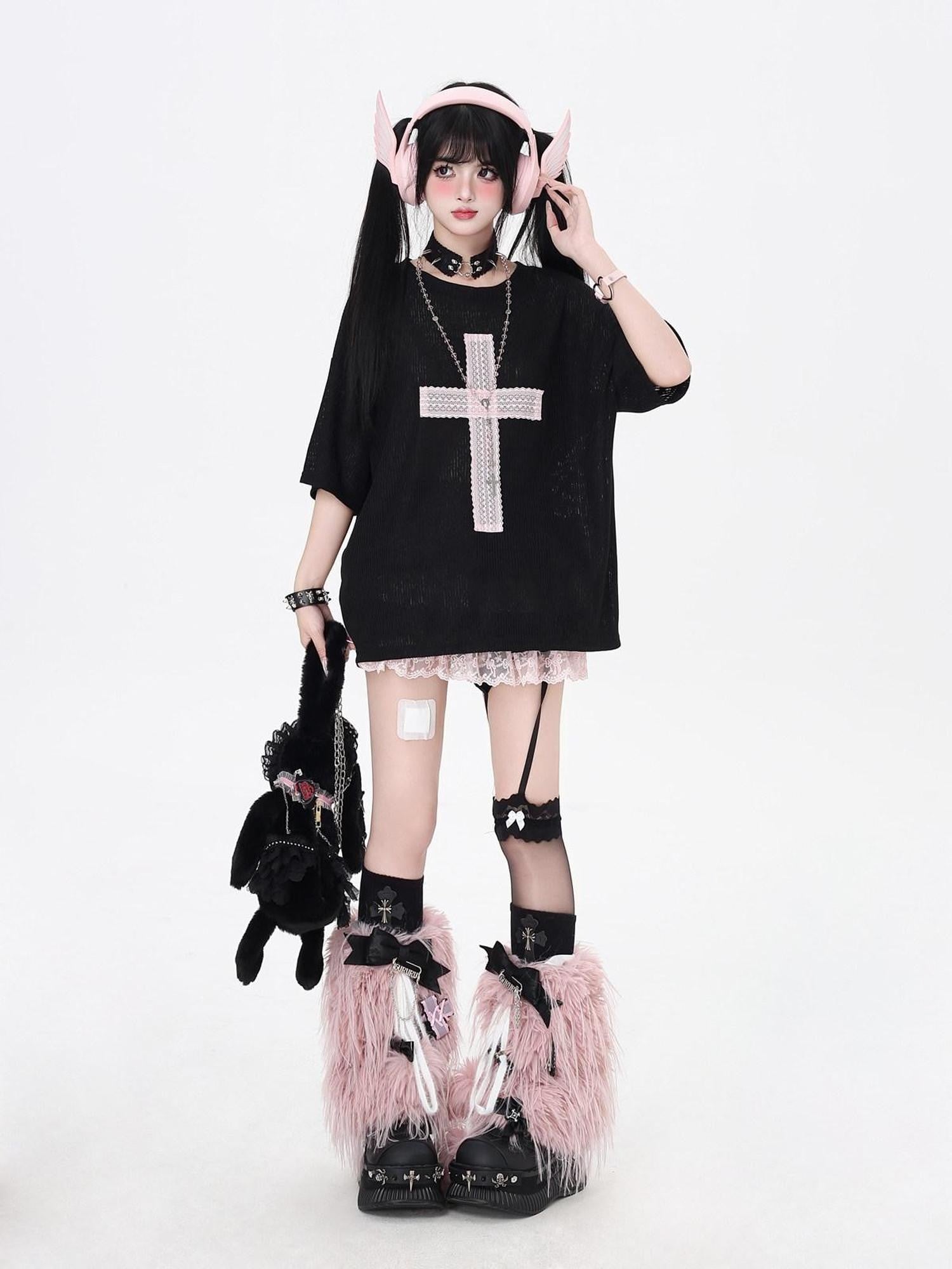 CRAZYGIRL Sheer Cross Patch Loose Subculture Sweet Cool Women's Short Sleeve T-shirts