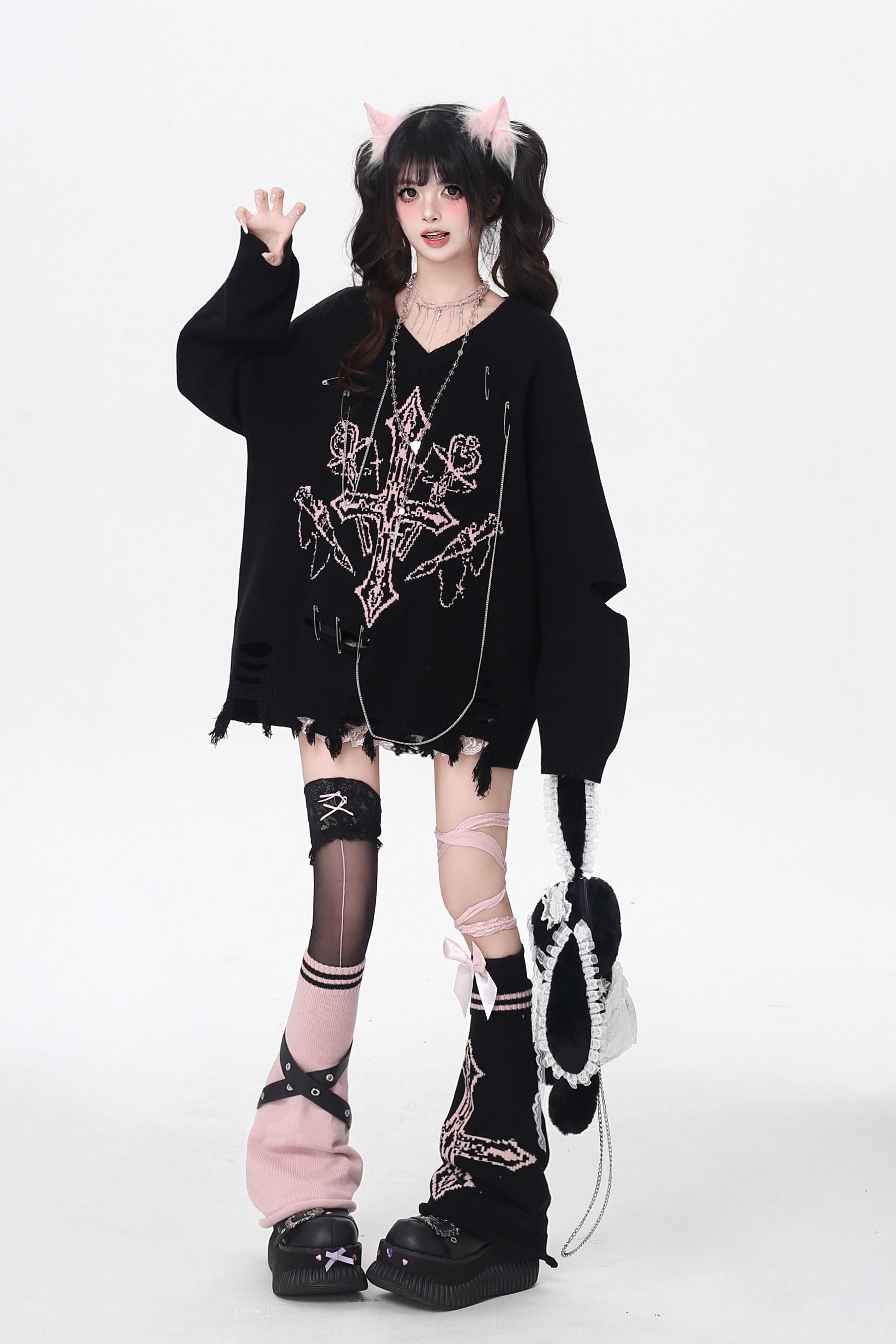 CRAZYGIRL_Wine_Black_White_Gothic_V-neck_Loose_Design_Women's_Other_Material_Sweaters_979900333713_MISSTT