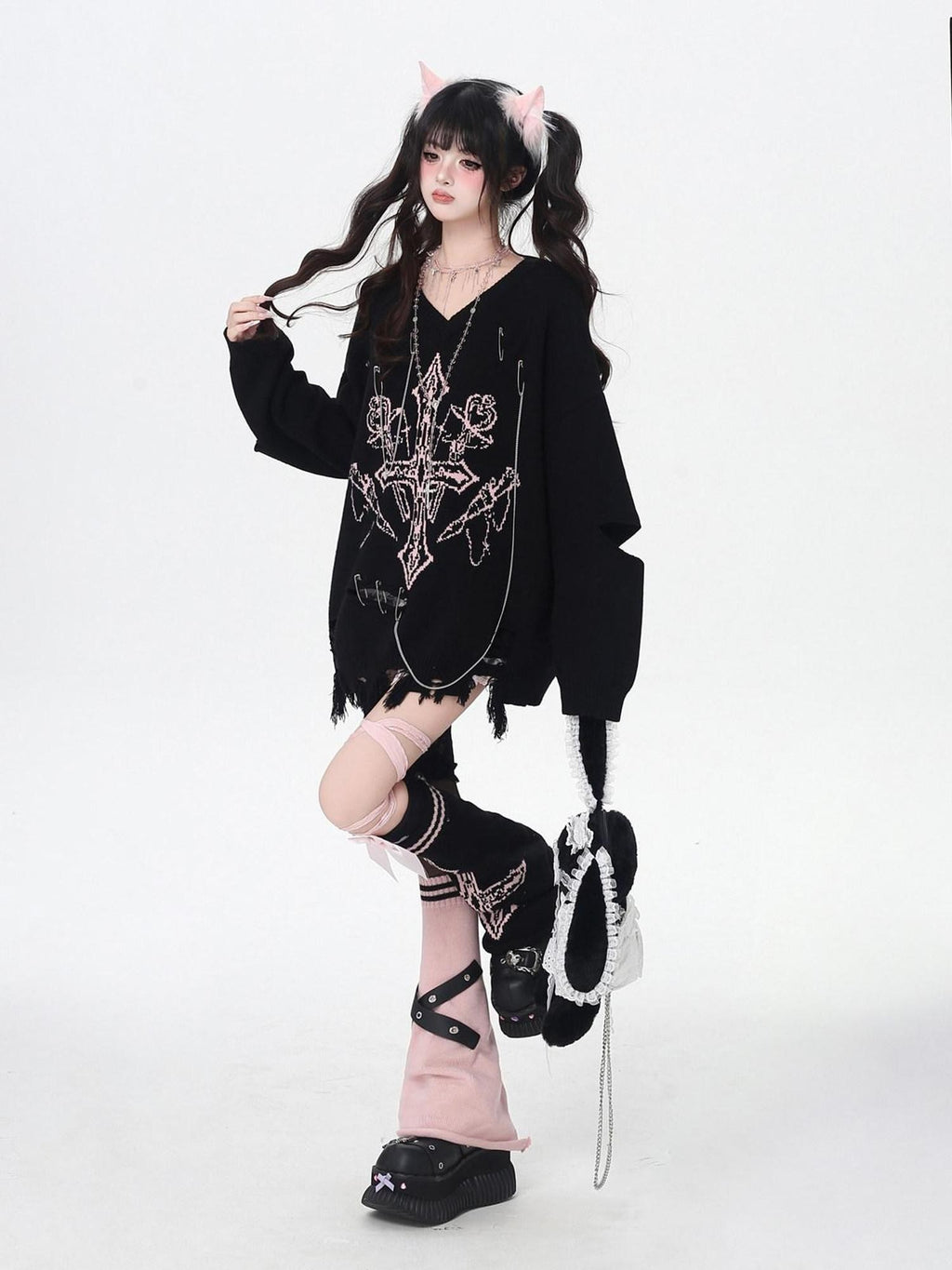 CRAZYGIRL Wine Black White Gothic V-neck Loose Design Women's Other Material Sweaters