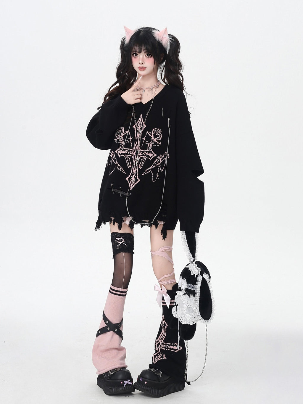 CRAZYGIRL Wine Black White Gothic V-neck Loose Design Women's Other Material Sweaters
