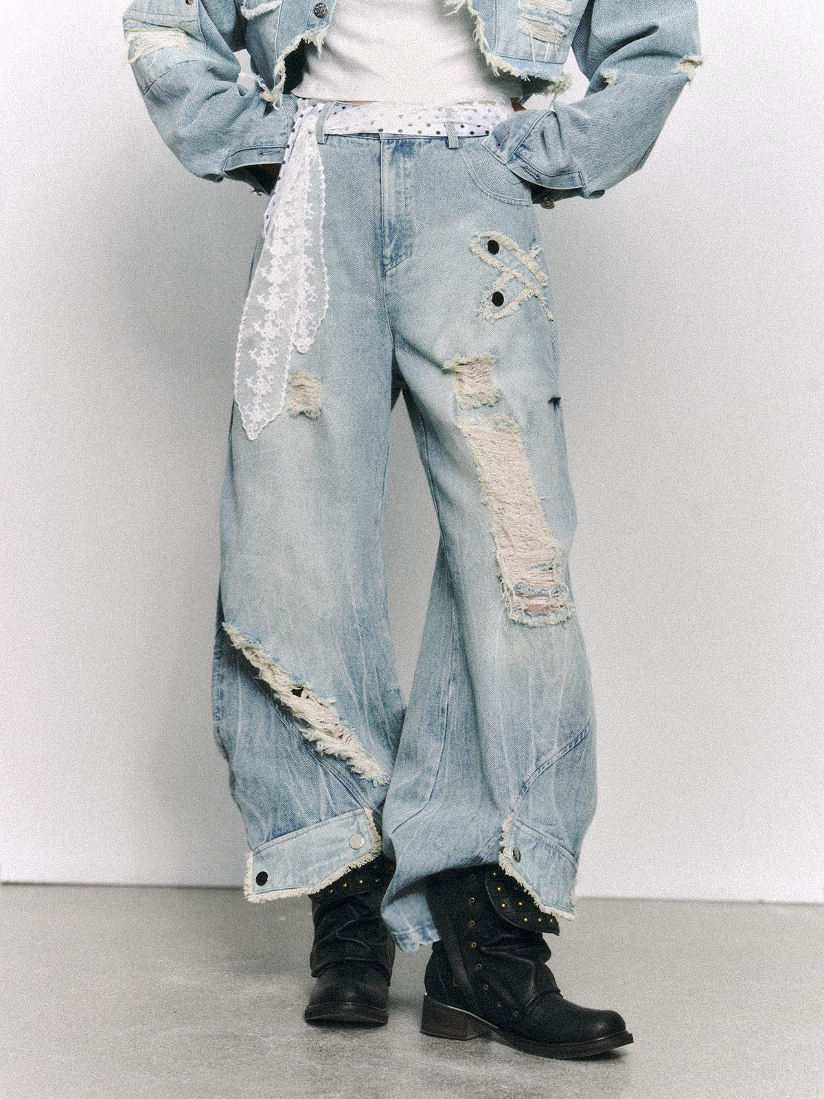 Frustration_Garden_Distressed_Washed_Frayed_Low_Rise_Women's_Denim_Wide-leg_Jeans_1025112639032_MISSTT
