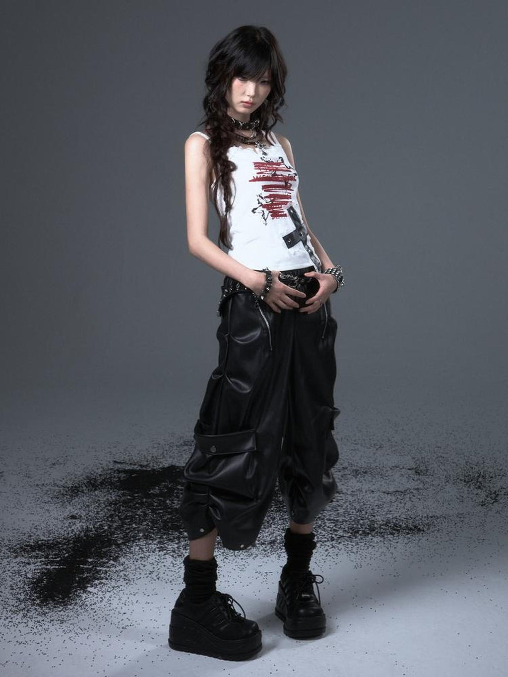 Frustration Garden Street Punk Loose Cargo 3d Pocket Lantern Capri Women's Pu Leather Pants