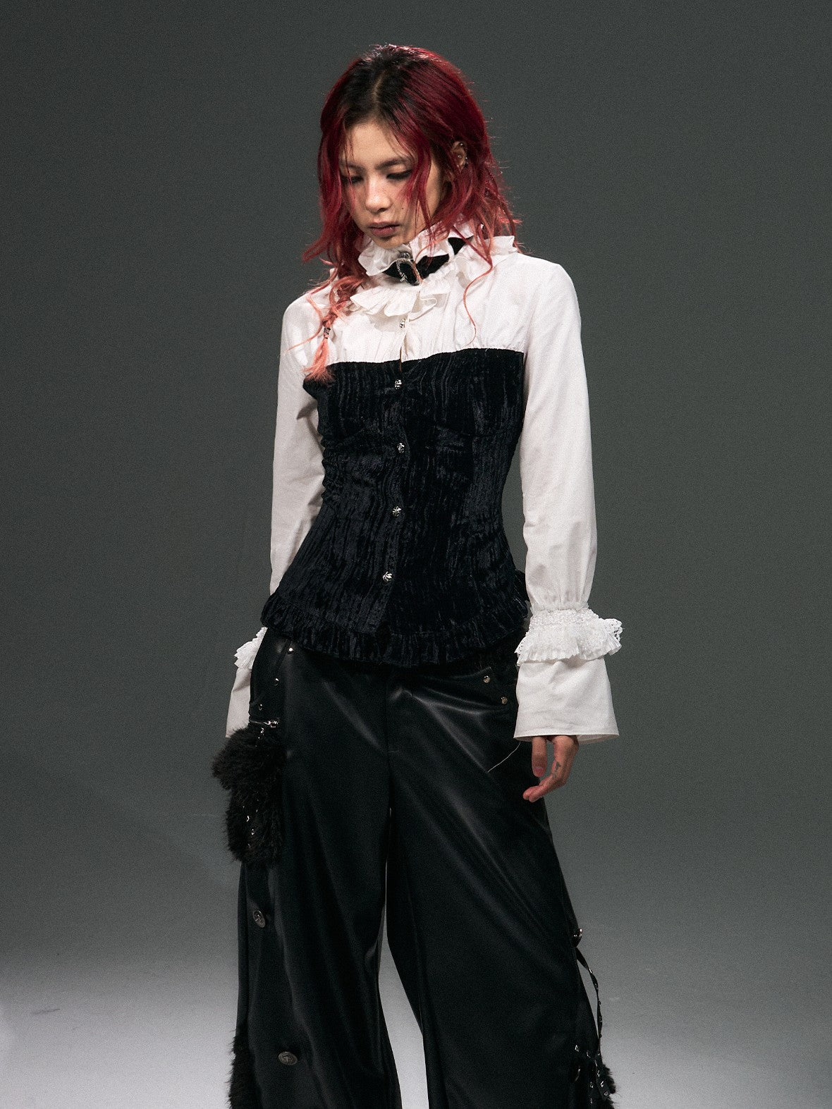 Frustration Garden Vintage Punk Palace Lace Up Lace Splicing Flare Sleeve Velvet Women's Blouses