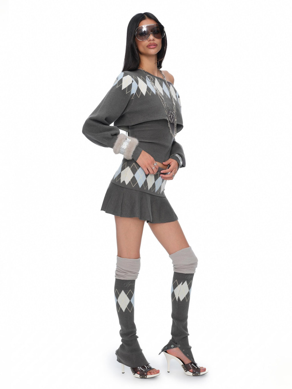 JYOSEI Grey Argyle Embroidered Knit Bandeau Pleated Women's Polyester Top & Skirt Sets
