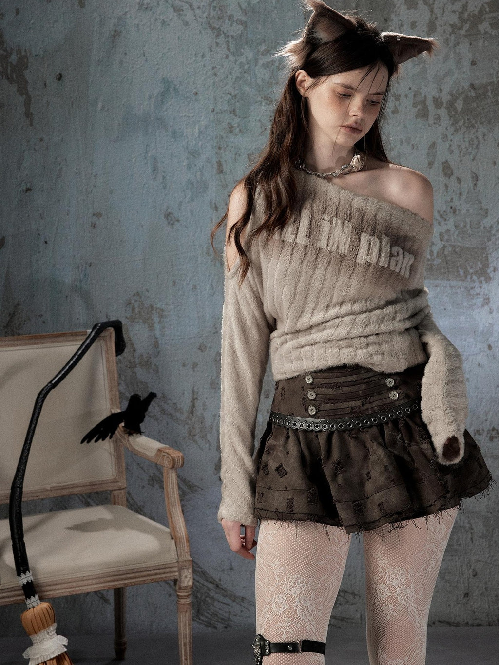 Lost in Lunar Asymmetric One Shoulder Faux Fur Women's Wool Long Sleeve T-shirts