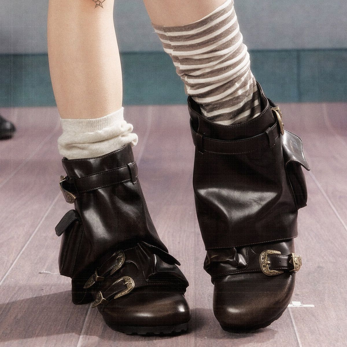 Lost_in_Lunar_Detachable_Leg_Covers_Metal_Buckle_Slip_On_Round_Toe_Women's_Pu_Flats_1030832318480_MISSTT