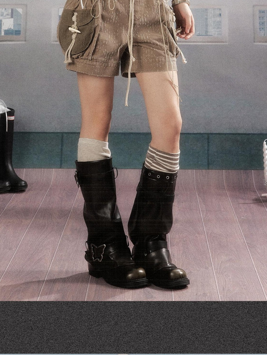 Lost in Lunar Distressed Drawstring American Style Women's Cotton Cargo Short Trousers