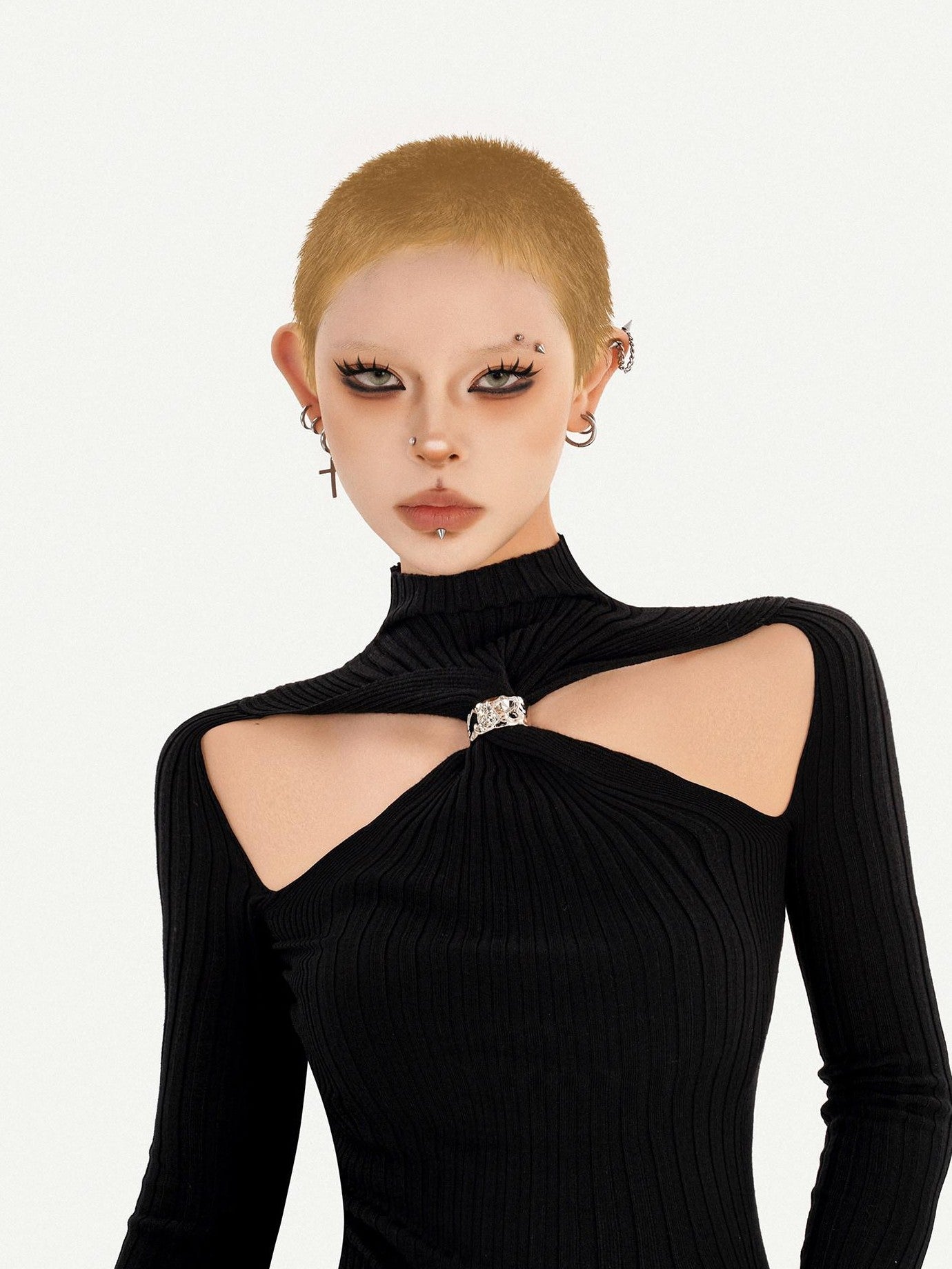 Nico Molly Black Cutout Knit High Neck Slim Women's Long Sleeve T-shirts